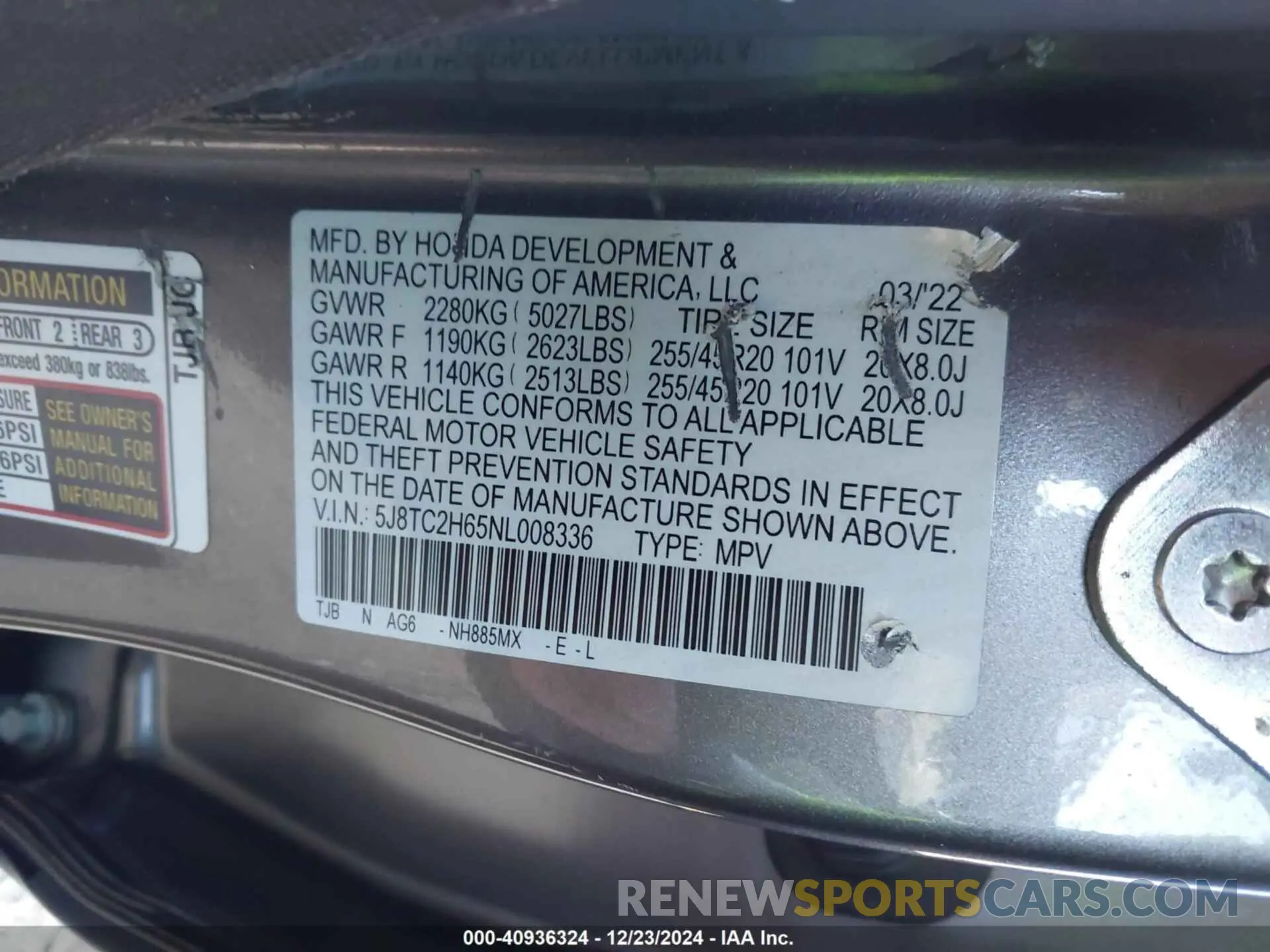9 Photograph of a damaged car 5J8TC2H65NL008336 ACURA RDX 2022