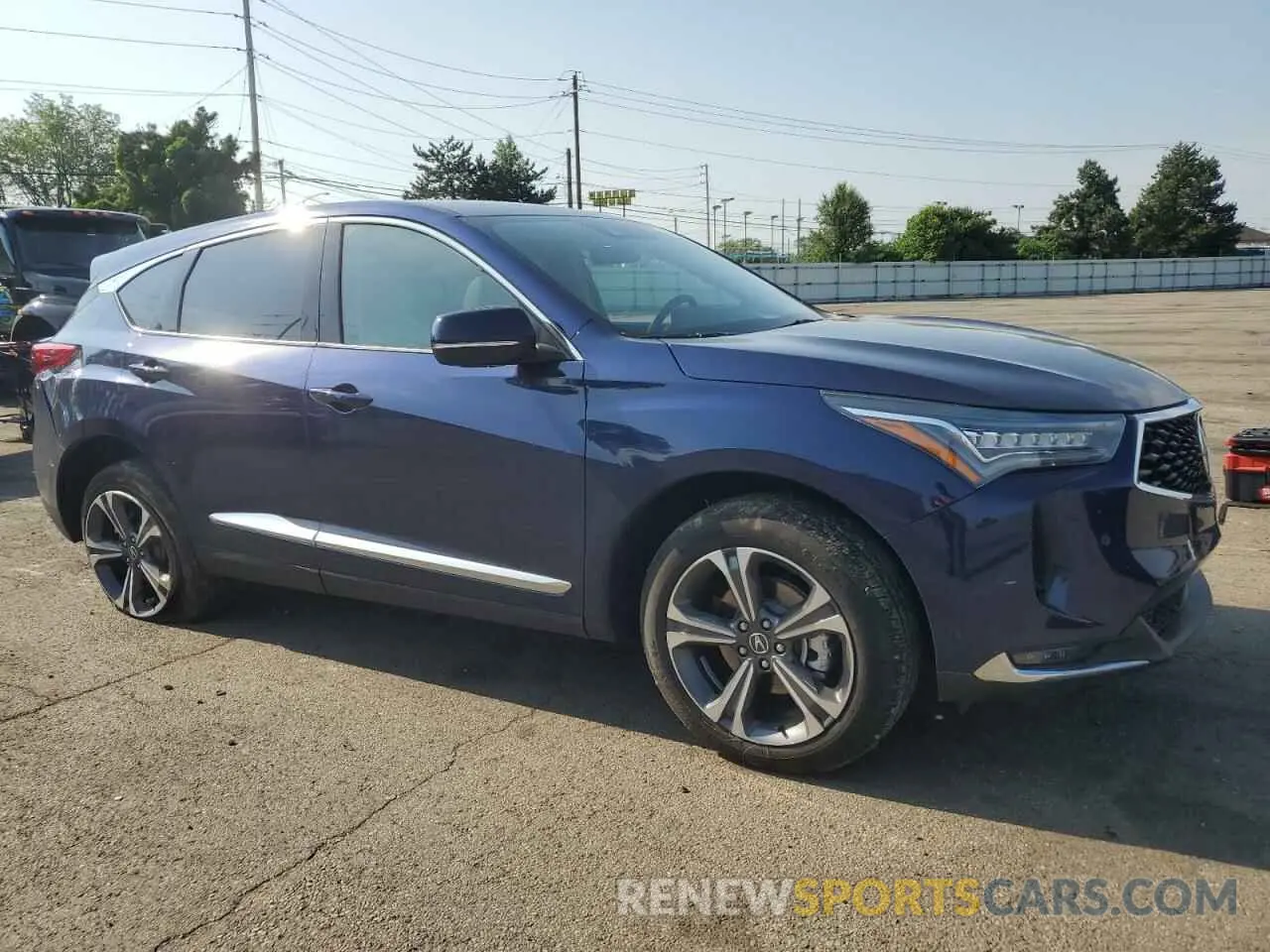 4 Photograph of a damaged car 5J8TC2H75NL004912 ACURA RDX 2022