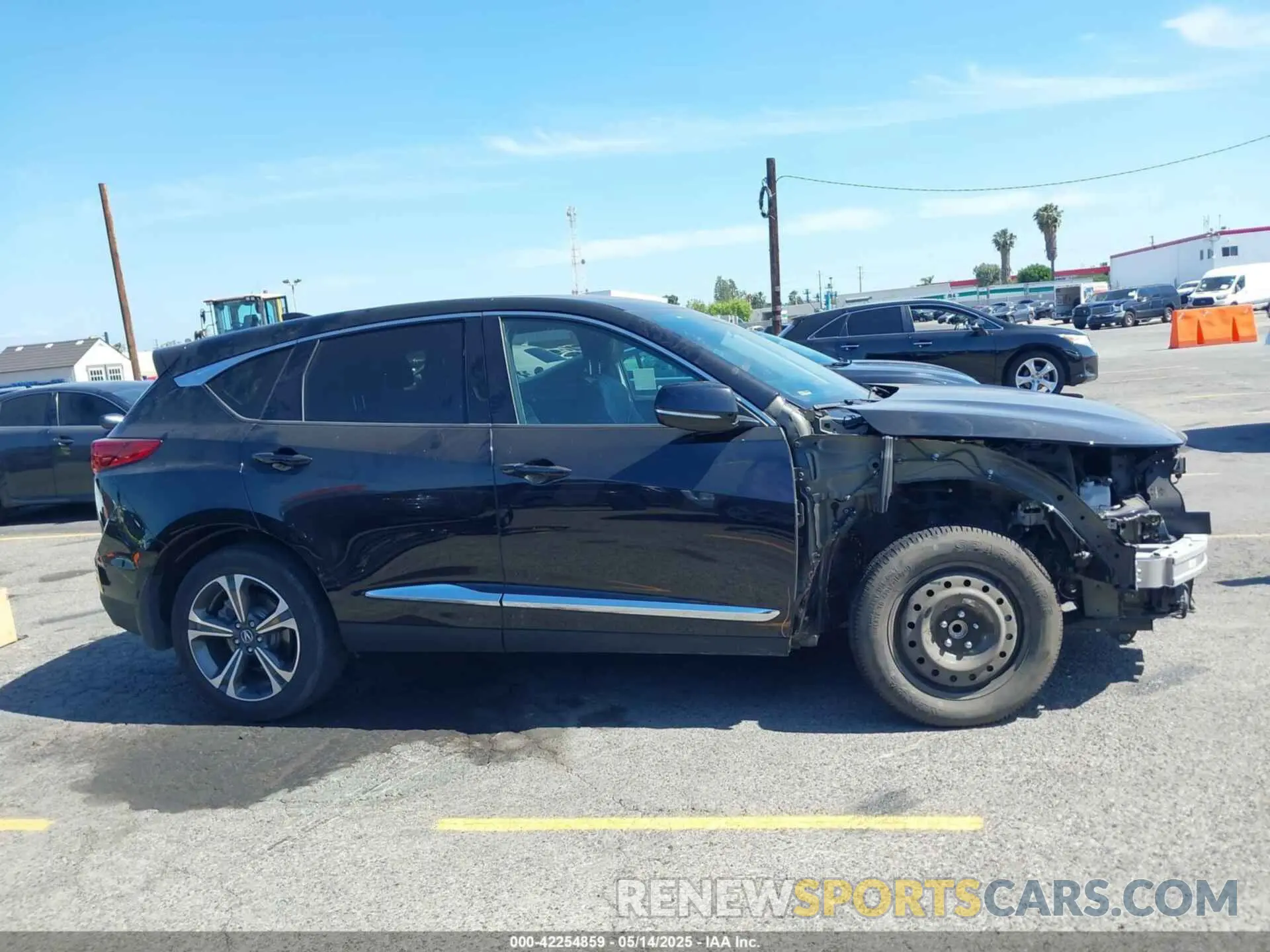 13 Photograph of a damaged car 5J8TC2H75NL014257 ACURA RDX 2022