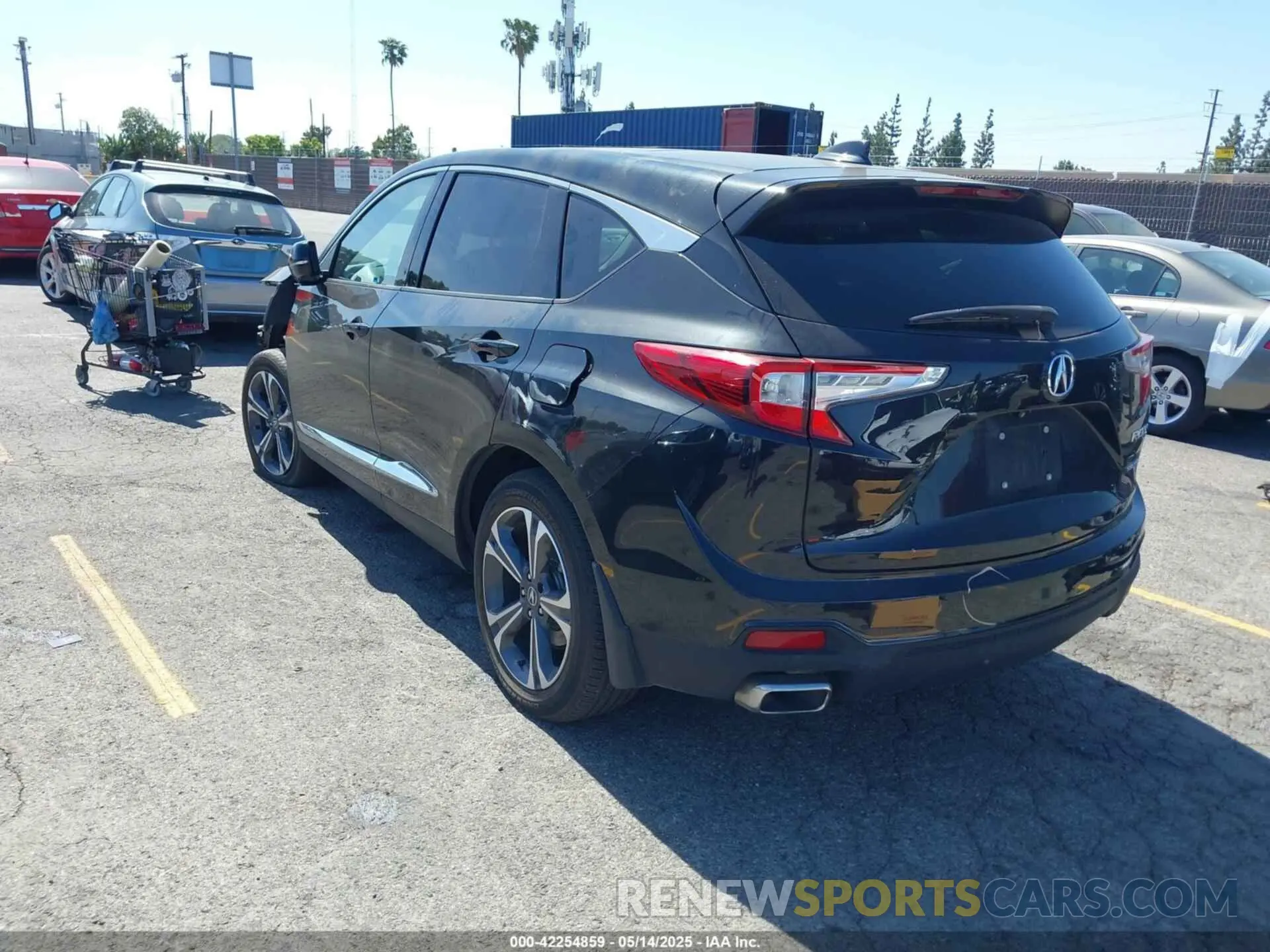 3 Photograph of a damaged car 5J8TC2H75NL014257 ACURA RDX 2022