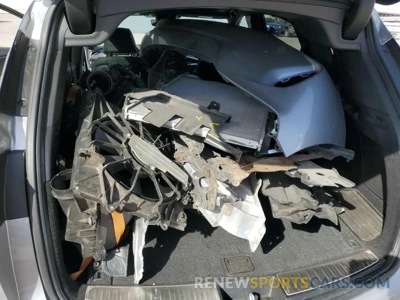 13 Photograph of a damaged car 5J8TC2H81NL003927 ACURA RDX 2022