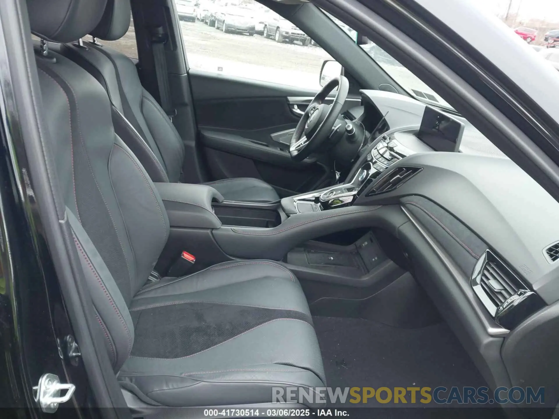 5 Photograph of a damaged car 5J8TC2H88NL006548 ACURA RDX 2022