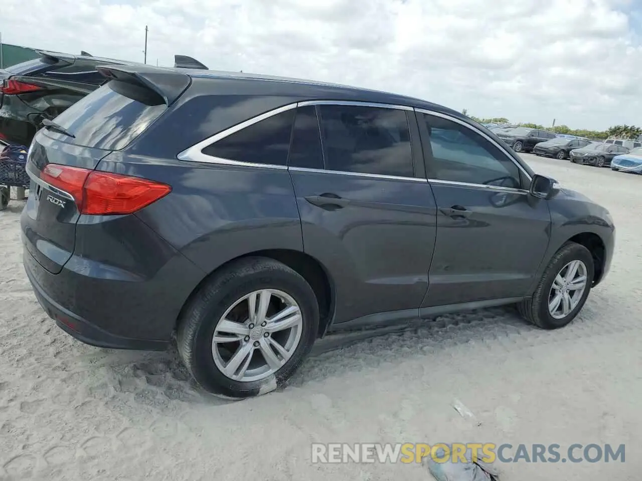 3 Photograph of a damaged car 5J8TB3H33DL013175 ACURA RDX 2023
