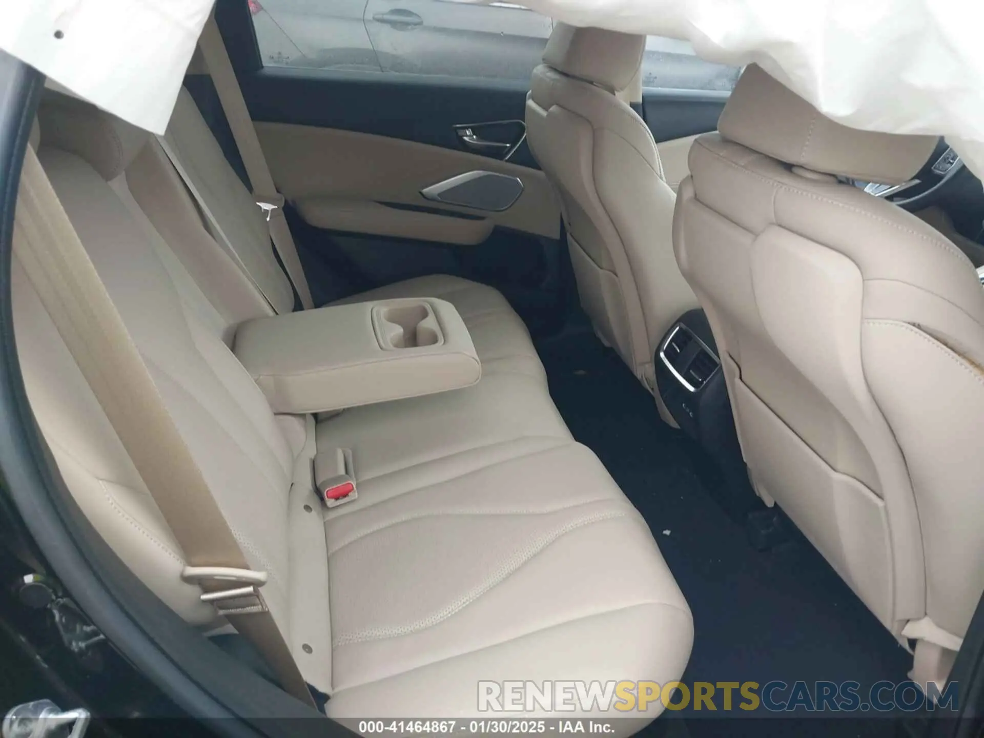 8 Photograph of a damaged car 5J8TC1H58PL004902 ACURA RDX 2023