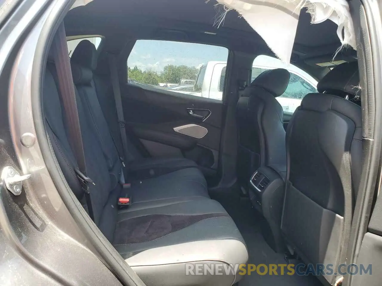 11 Photograph of a damaged car 5J8TC1H67PL006388 ACURA RDX 2023