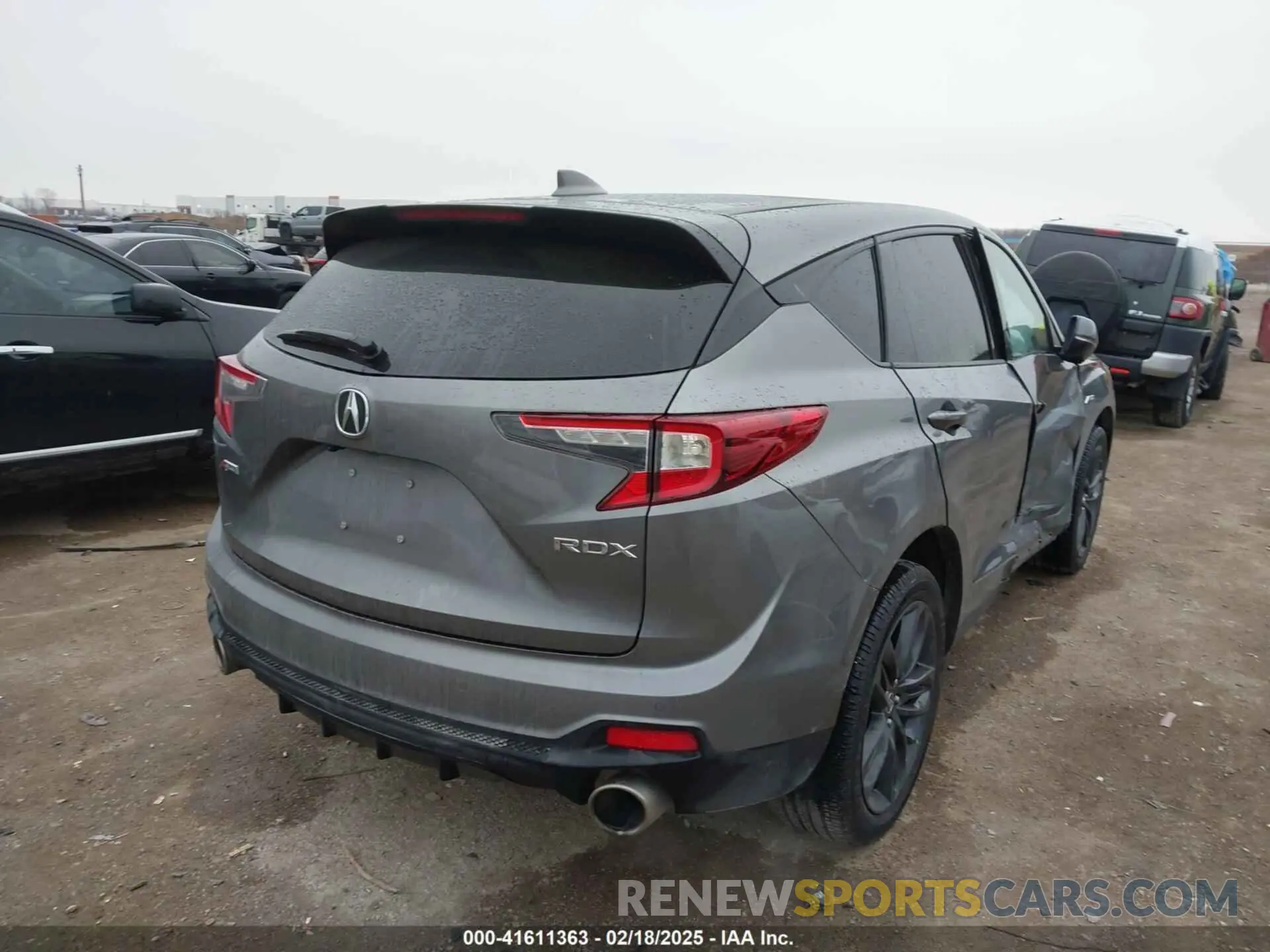 4 Photograph of a damaged car 5J8TC1H68PL004116 ACURA RDX 2023