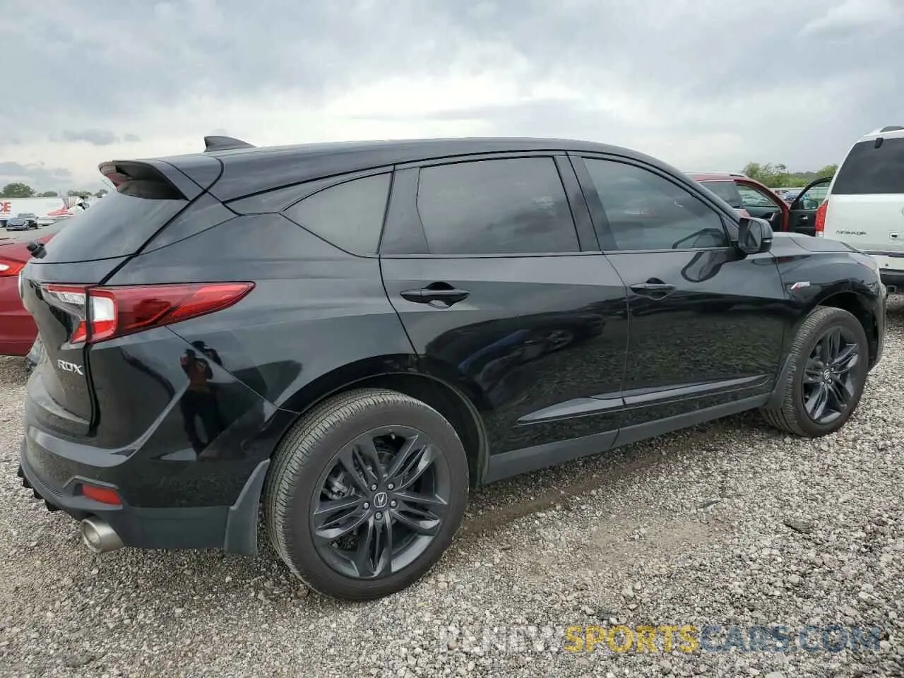 3 Photograph of a damaged car 5J8TC1H68PL007274 ACURA RDX 2023