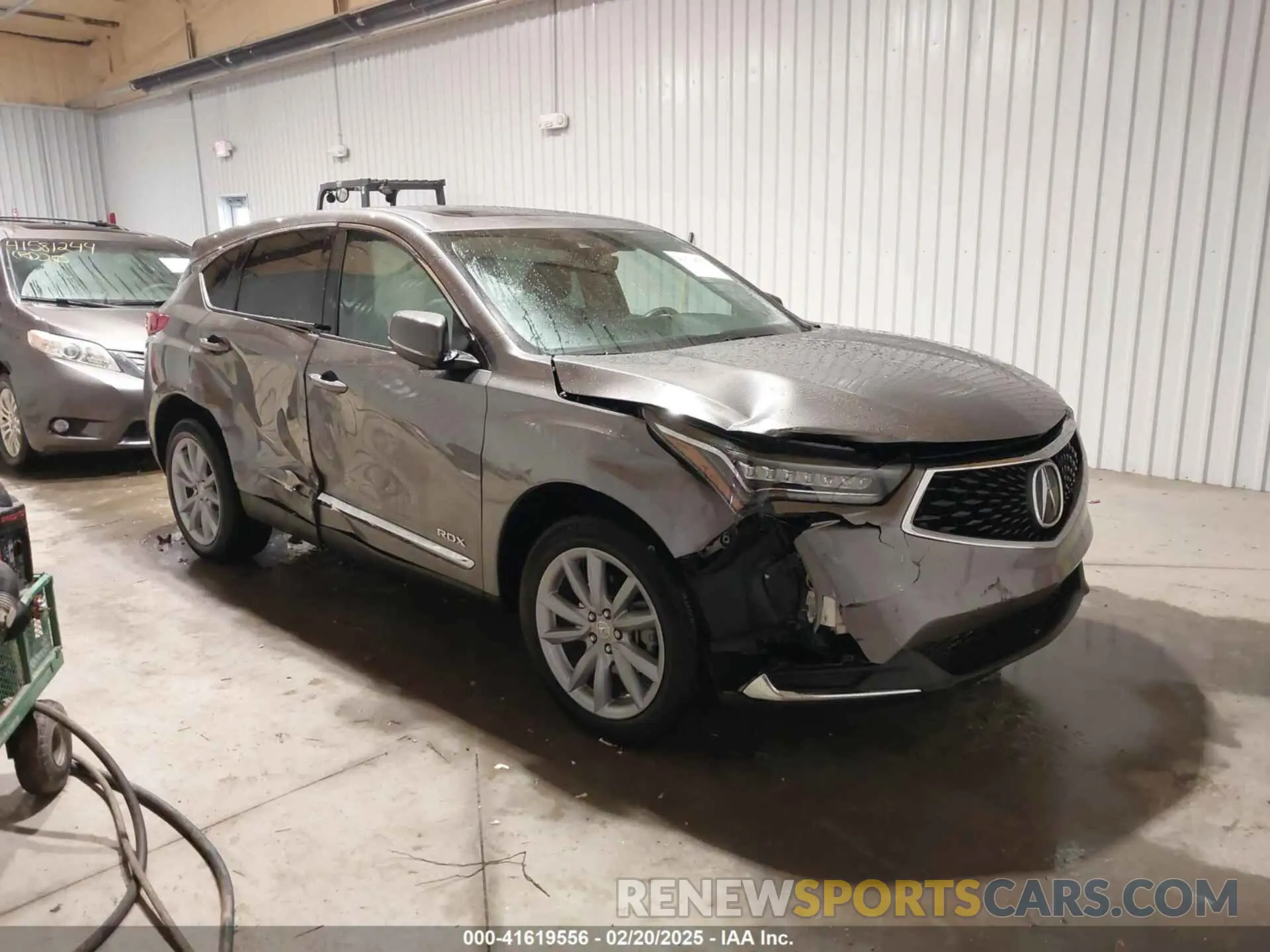 1 Photograph of a damaged car 5J8TC2H33PL013401 ACURA RDX 2023