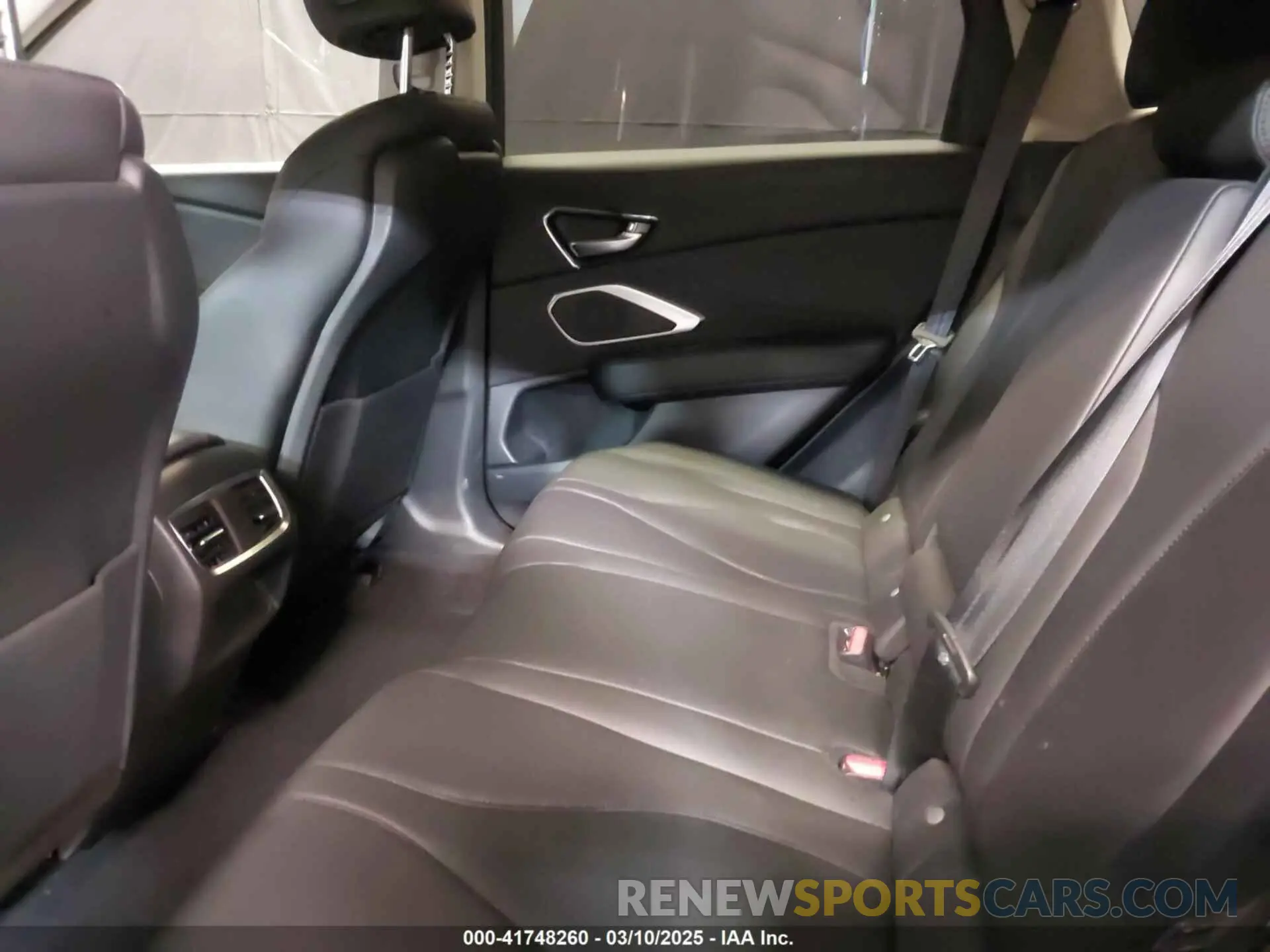 8 Photograph of a damaged car 5J8TC2H37PL007150 ACURA RDX 2023