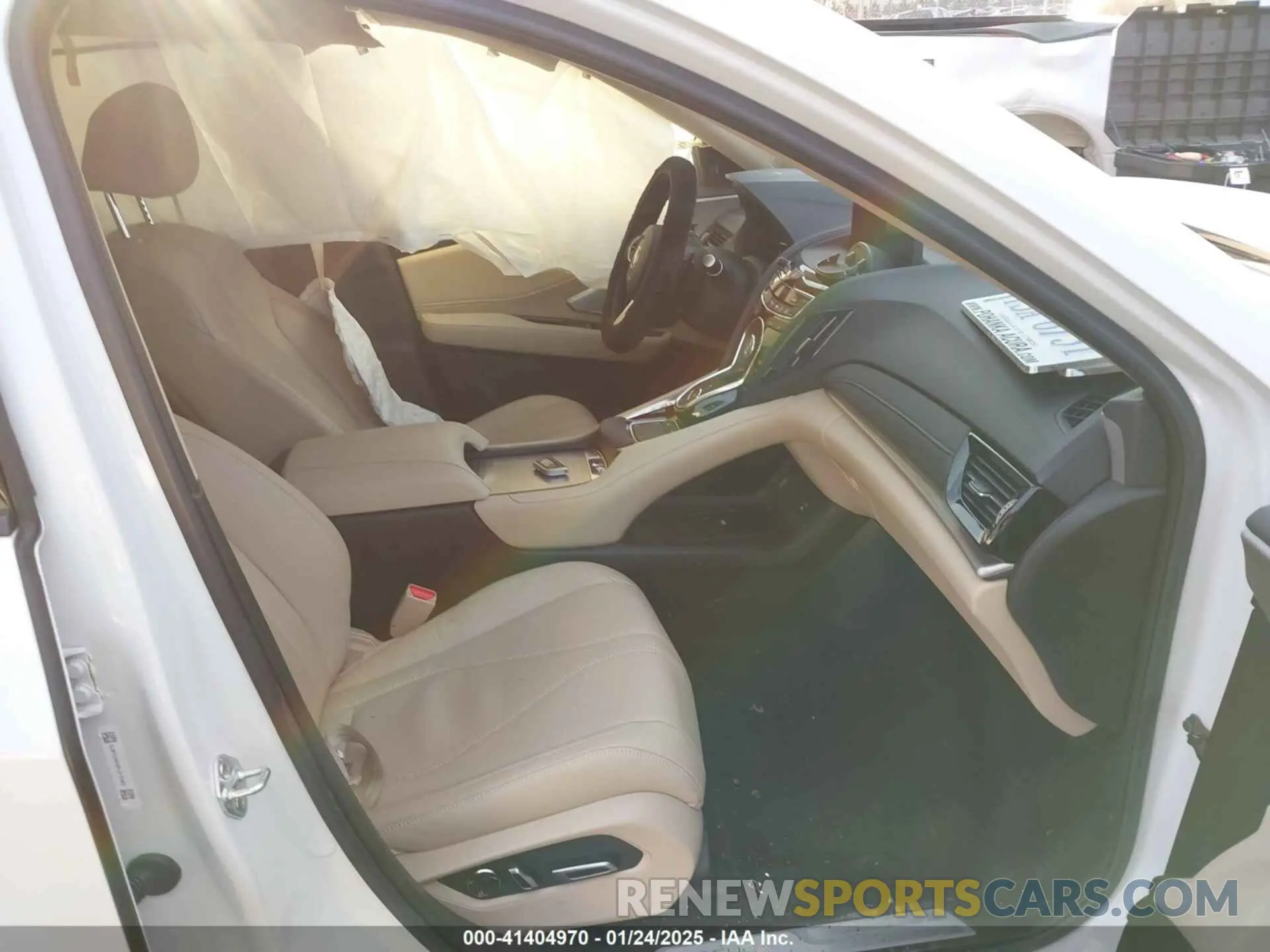 5 Photograph of a damaged car 5J8TC2H50PL012482 ACURA RDX 2023