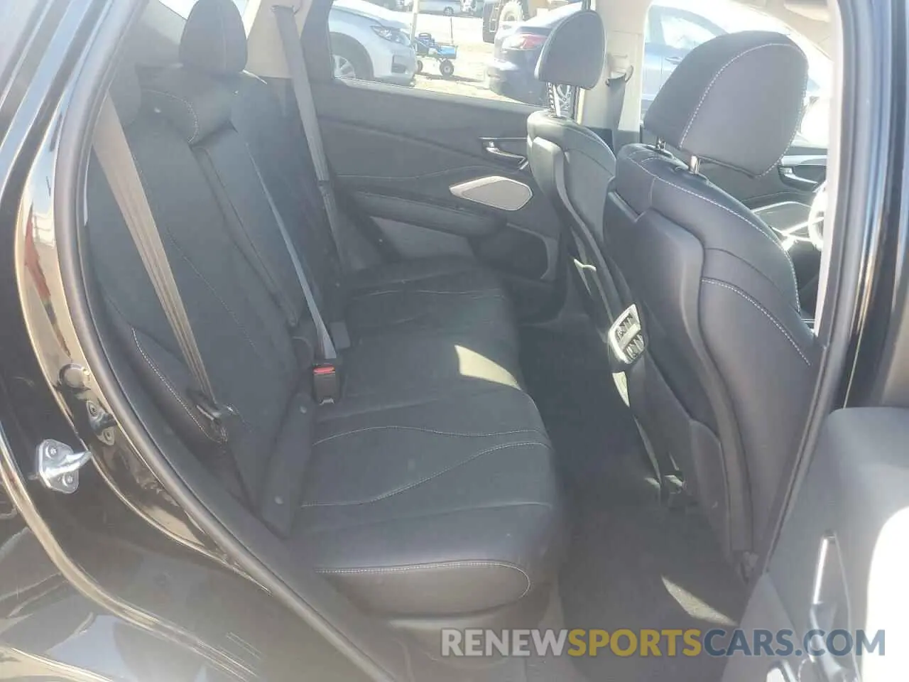 11 Photograph of a damaged car 5J8TC2H52PL013245 ACURA RDX 2023