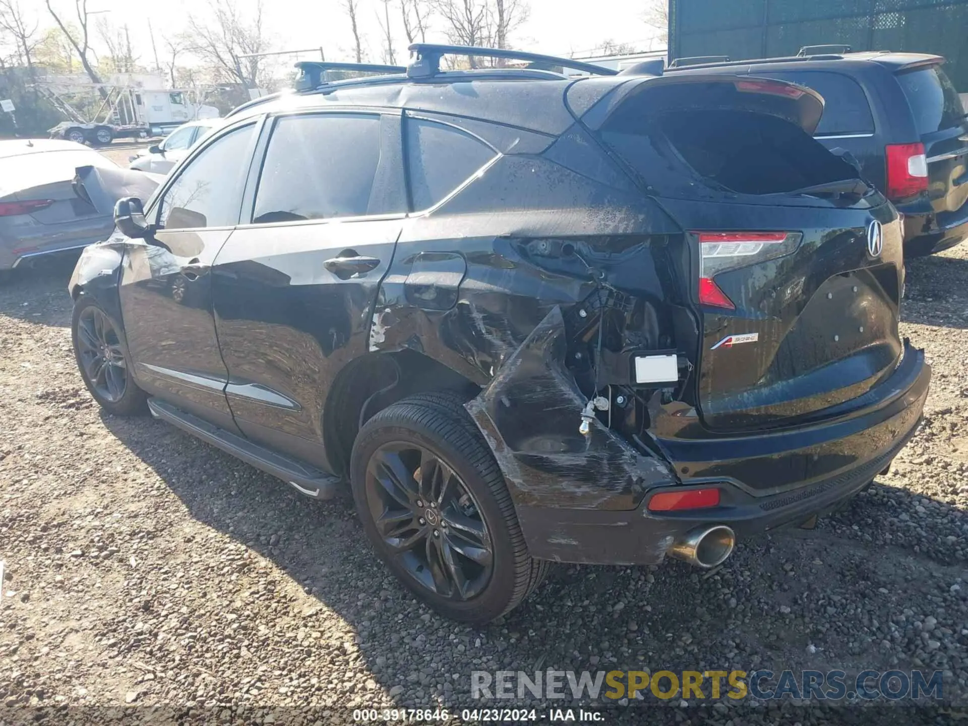 3 Photograph of a damaged car 5J8TC2H6XPL019884 ACURA RDX 2023