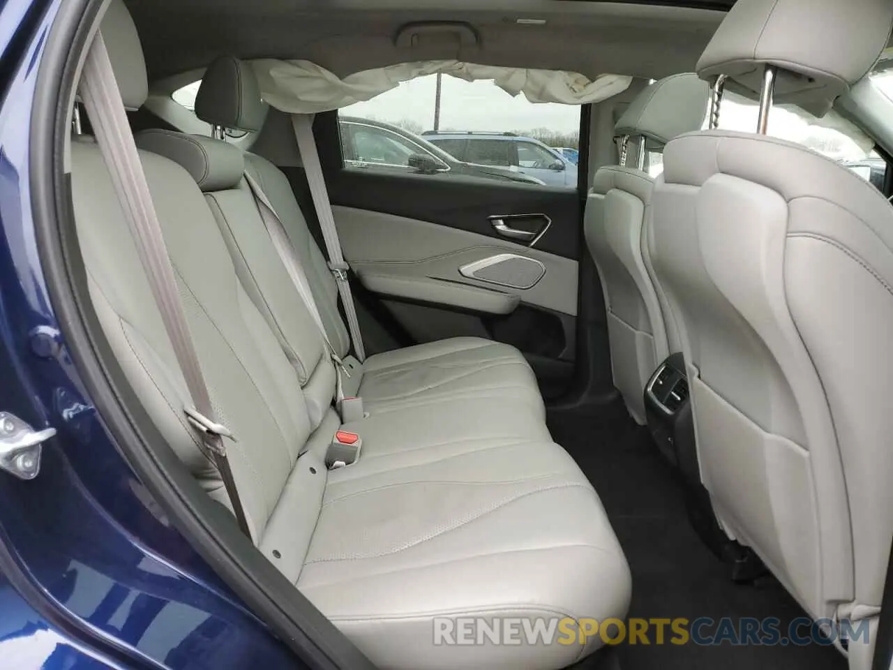 11 Photograph of a damaged car 5J8TC2H57RL017925 ACURA RDX 2024