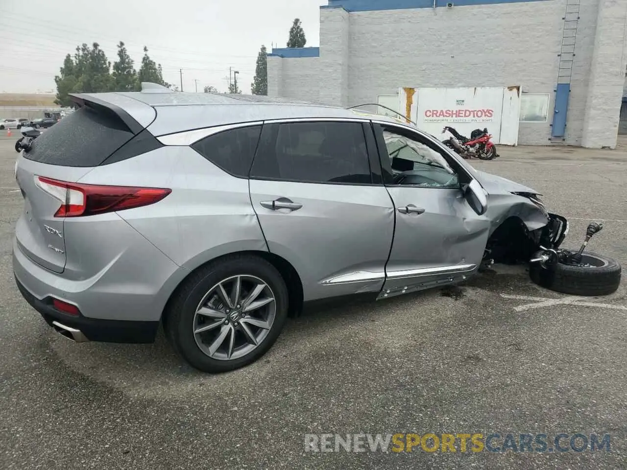 3 Photograph of a damaged car 5J8TC2H58RL009719 ACURA RDX 2024