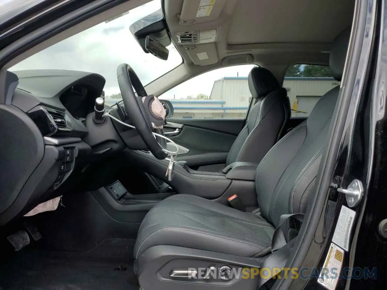 7 Photograph of a damaged car 5J8TC2H58RL013687 ACURA RDX 2024