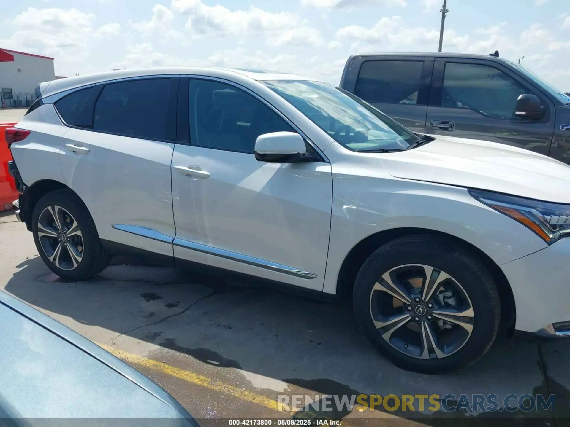 14 Photograph of a damaged car 5J8TC2H74RL001800 ACURA RDX 2024
