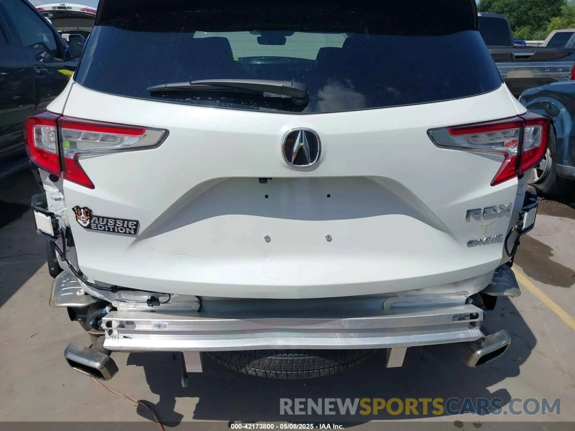 6 Photograph of a damaged car 5J8TC2H74RL001800 ACURA RDX 2024