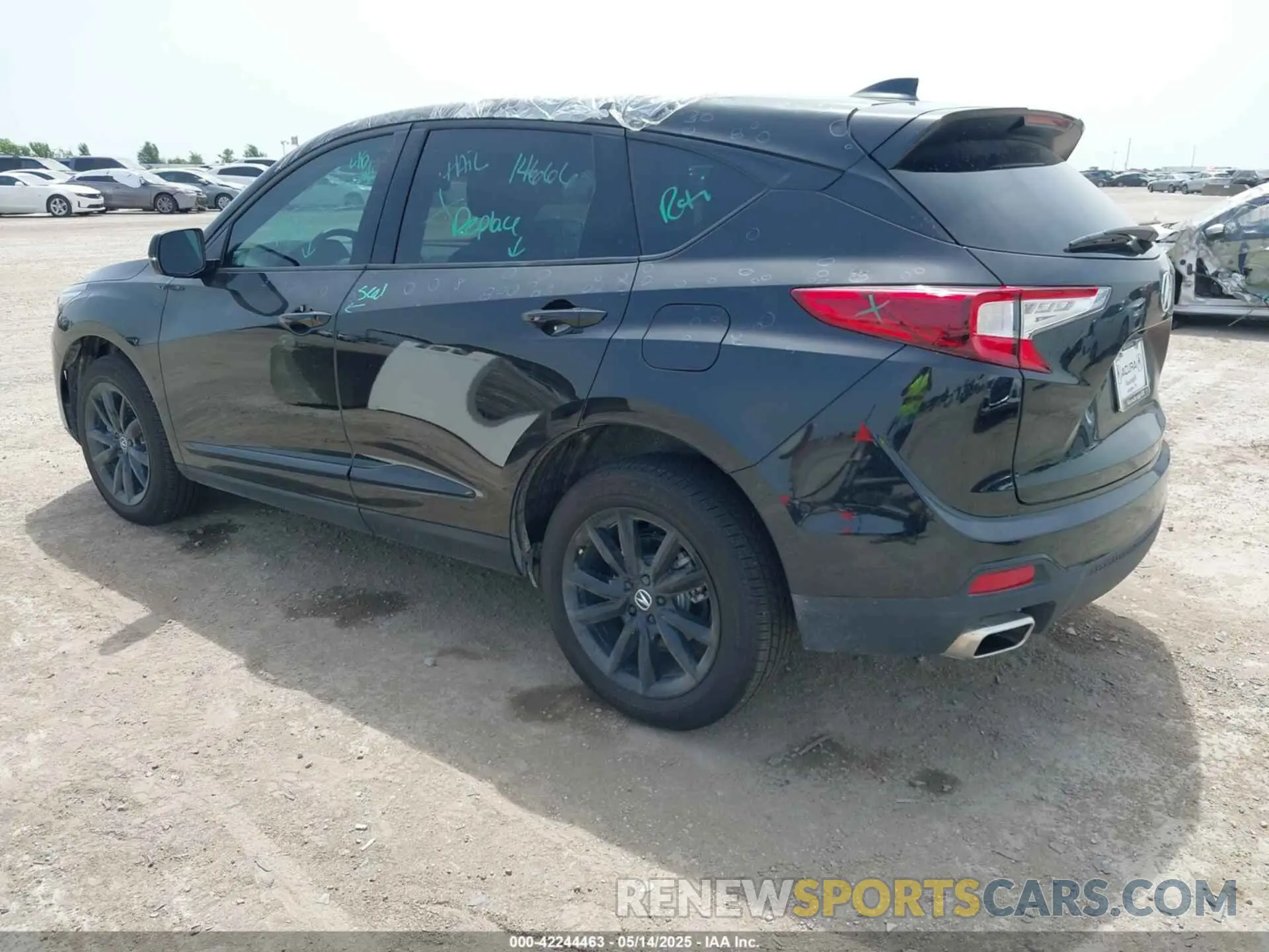 3 Photograph of a damaged car 5J8TC2H44SL013182 ACURA RDX 2025
