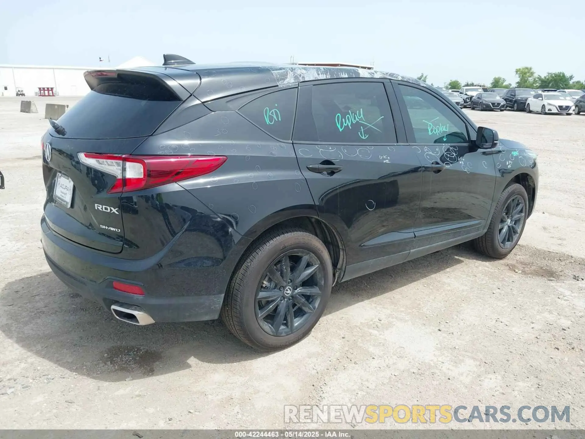 4 Photograph of a damaged car 5J8TC2H44SL013182 ACURA RDX 2025