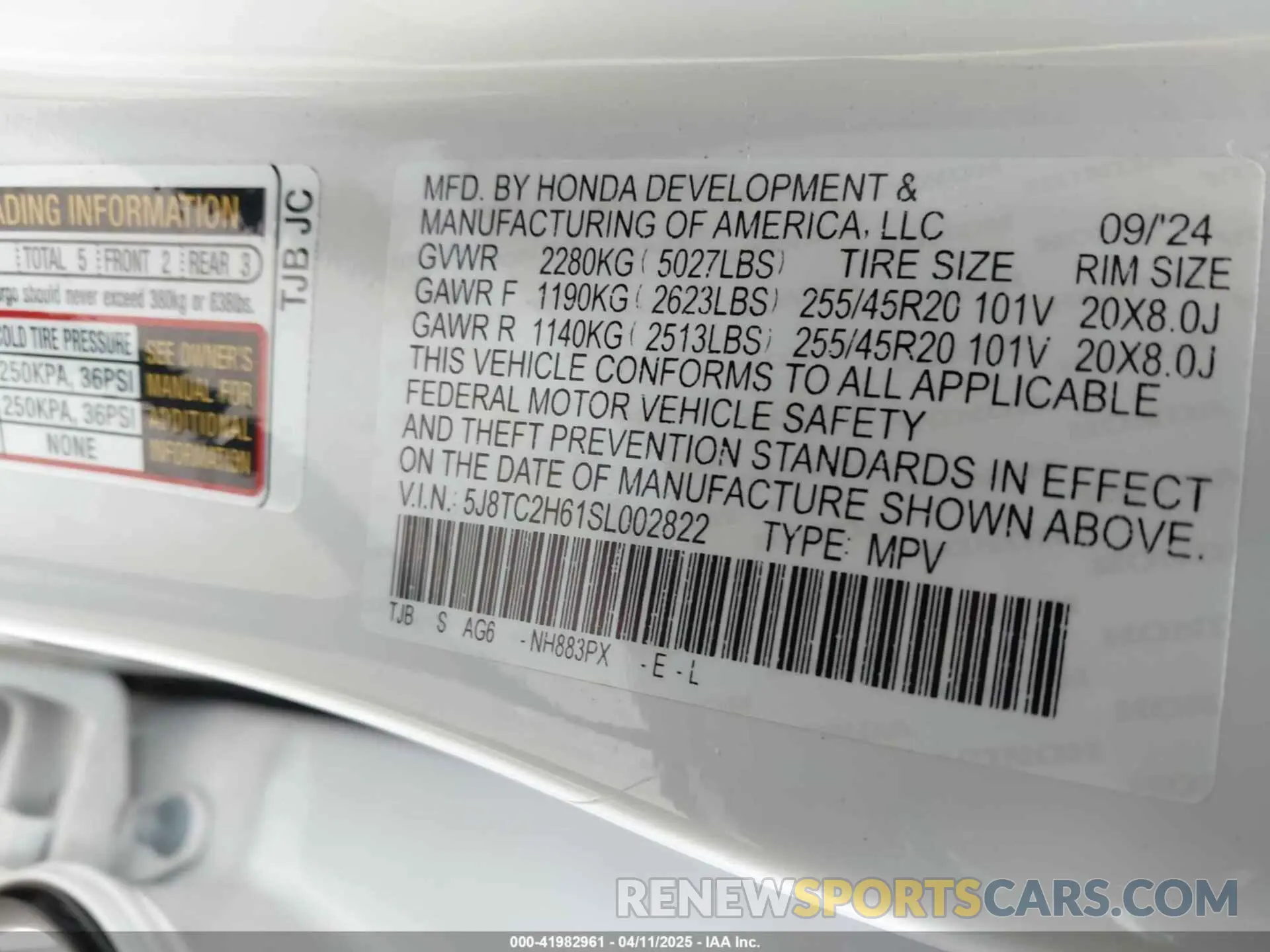 9 Photograph of a damaged car 5J8TC2H61SL002822 ACURA RDX 2025