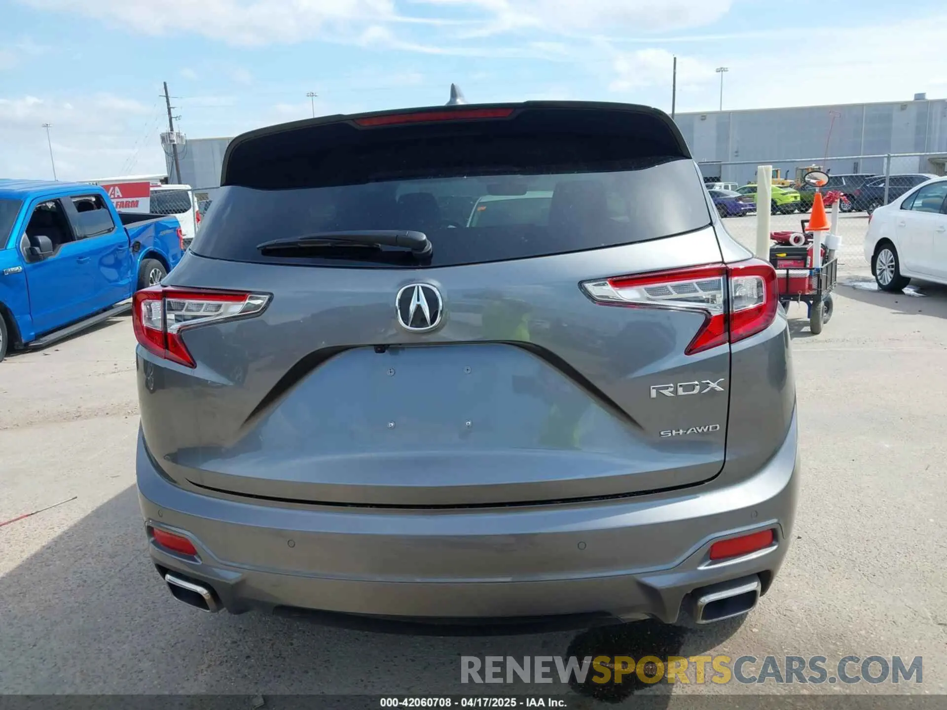 16 Photograph of a damaged car 5J8TC2H77SL001439 ACURA RDX 2025