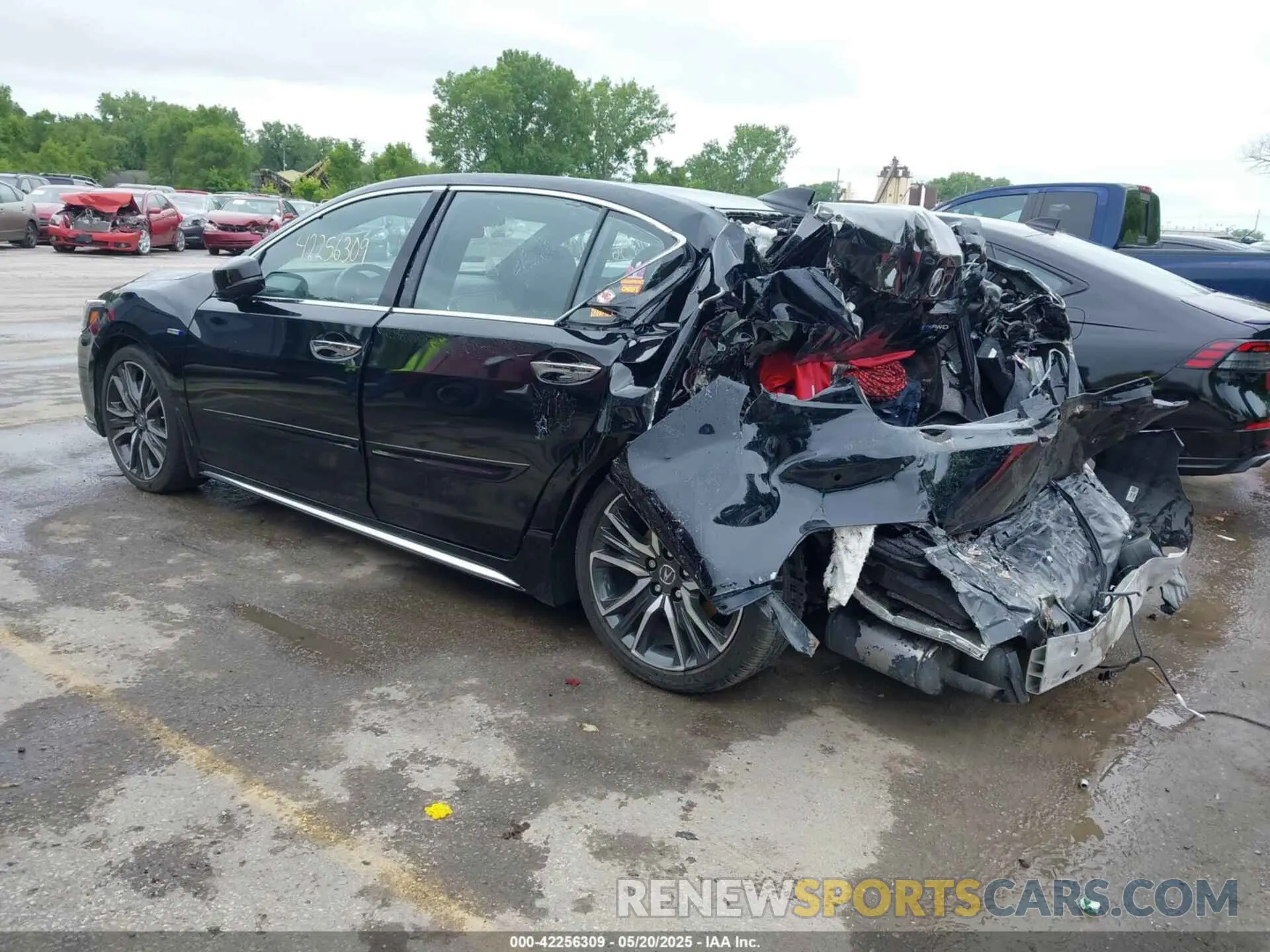 3 Photograph of a damaged car JH4KC2F98KC000331 ACURA RLX SPORT HYBRID 2019