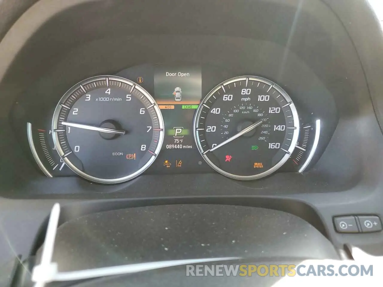 9 Photograph of a damaged car 19UUB1F33KA001354 ACURA TLX 2019