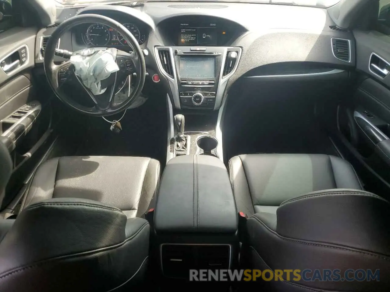 8 Photograph of a damaged car 19UUB1F33KA007915 ACURA TLX 2019