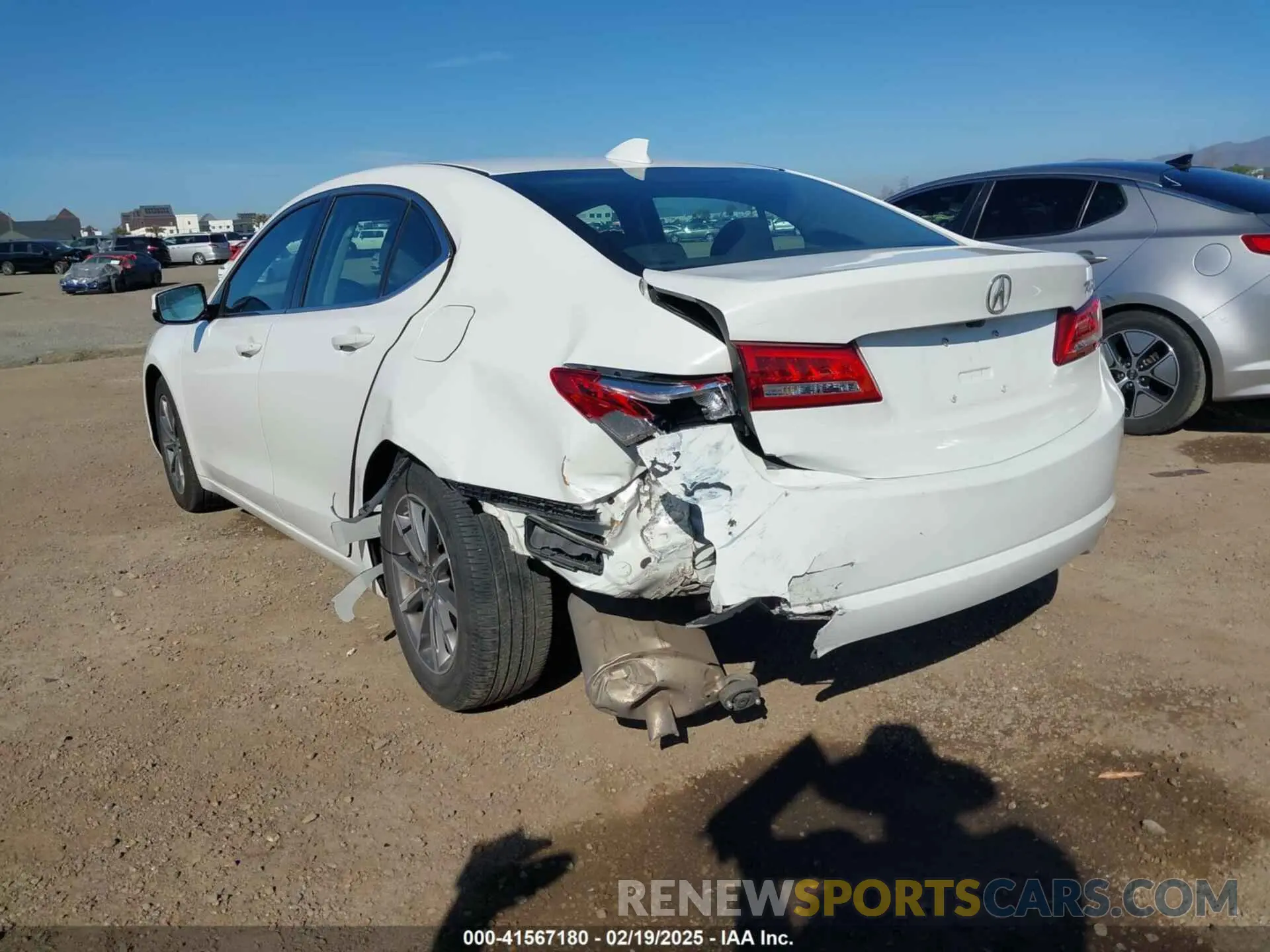 6 Photograph of a damaged car 19UUB1F37KA011109 ACURA TLX 2019