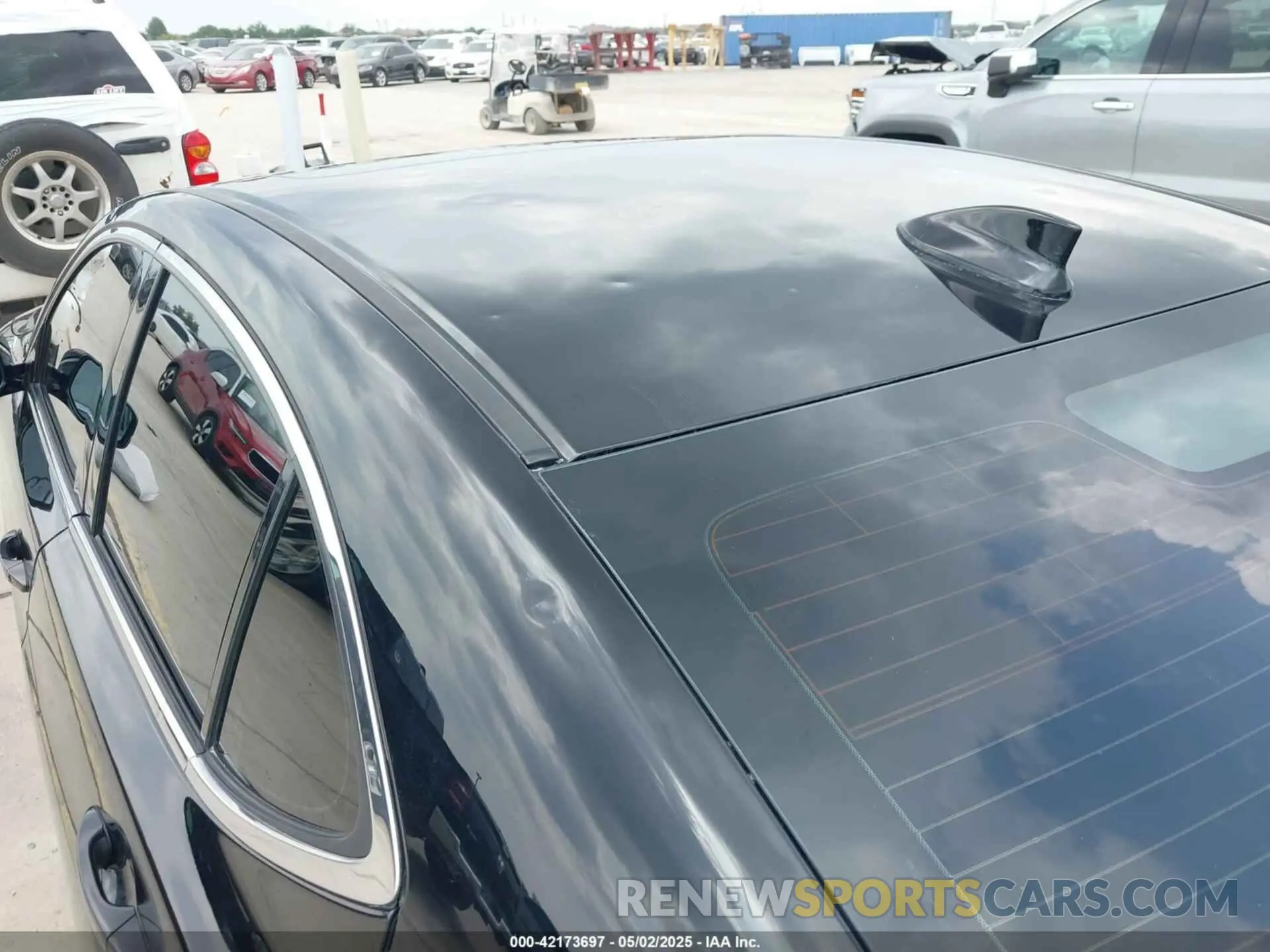 19 Photograph of a damaged car 19UUB1F39KA010463 ACURA TLX 2019
