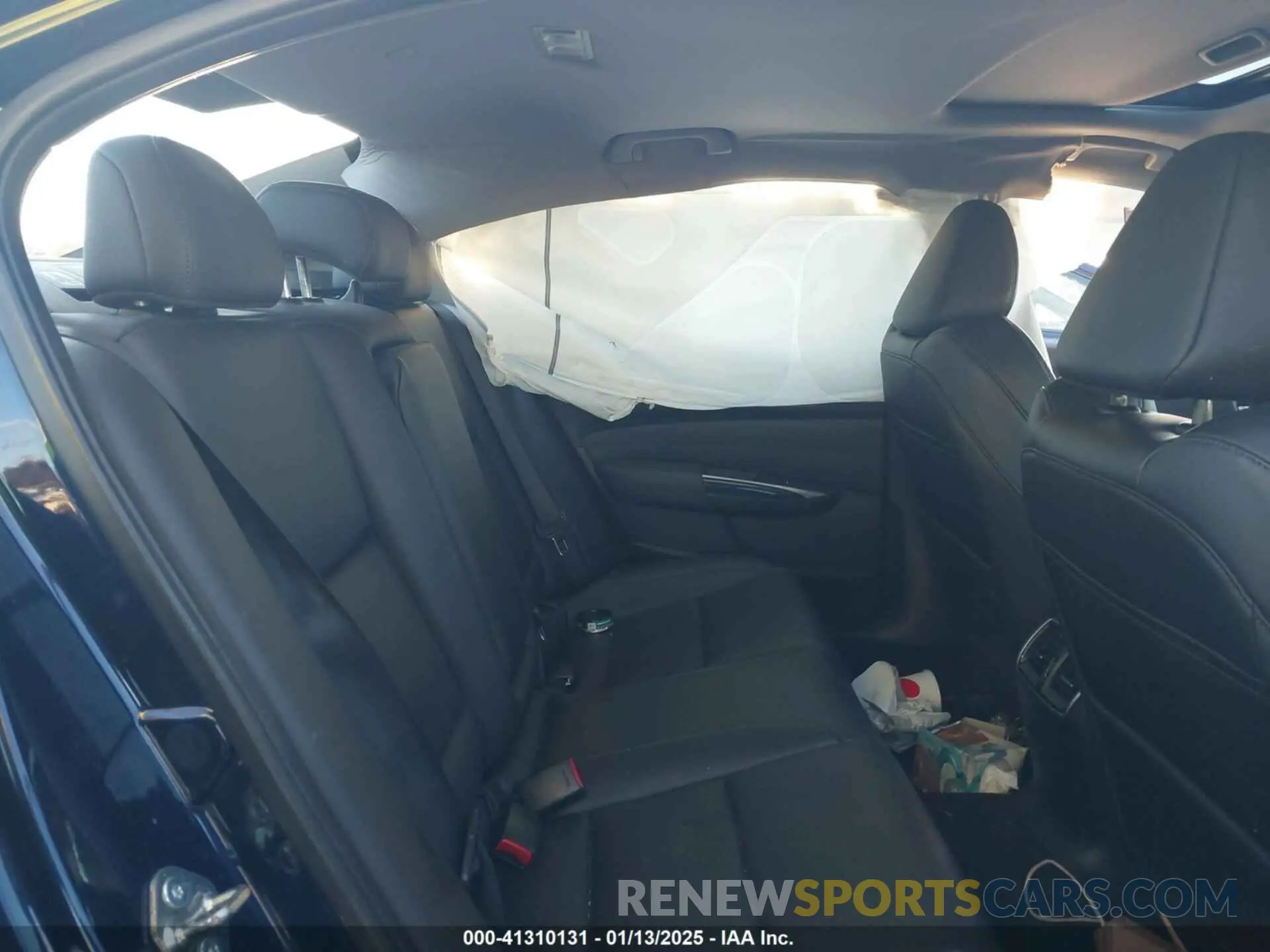 8 Photograph of a damaged car 19UUB1F3XKA002422 ACURA TLX 2019
