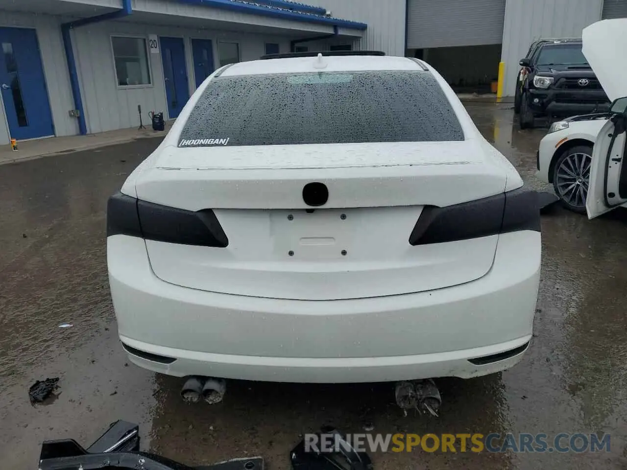 6 Photograph of a damaged car 19UUB1F3XKA009337 ACURA TLX 2019