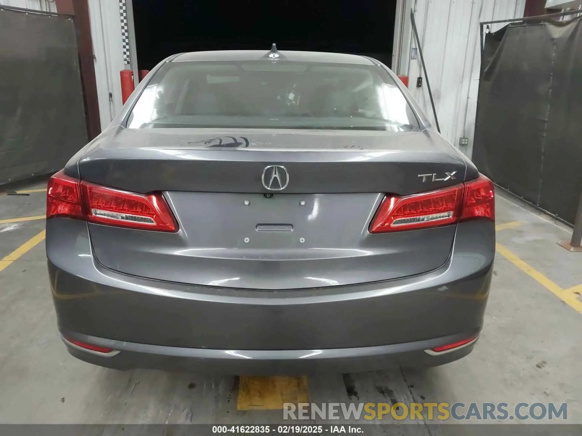 16 Photograph of a damaged car 19UUB1F50KA000728 ACURA TLX 2019