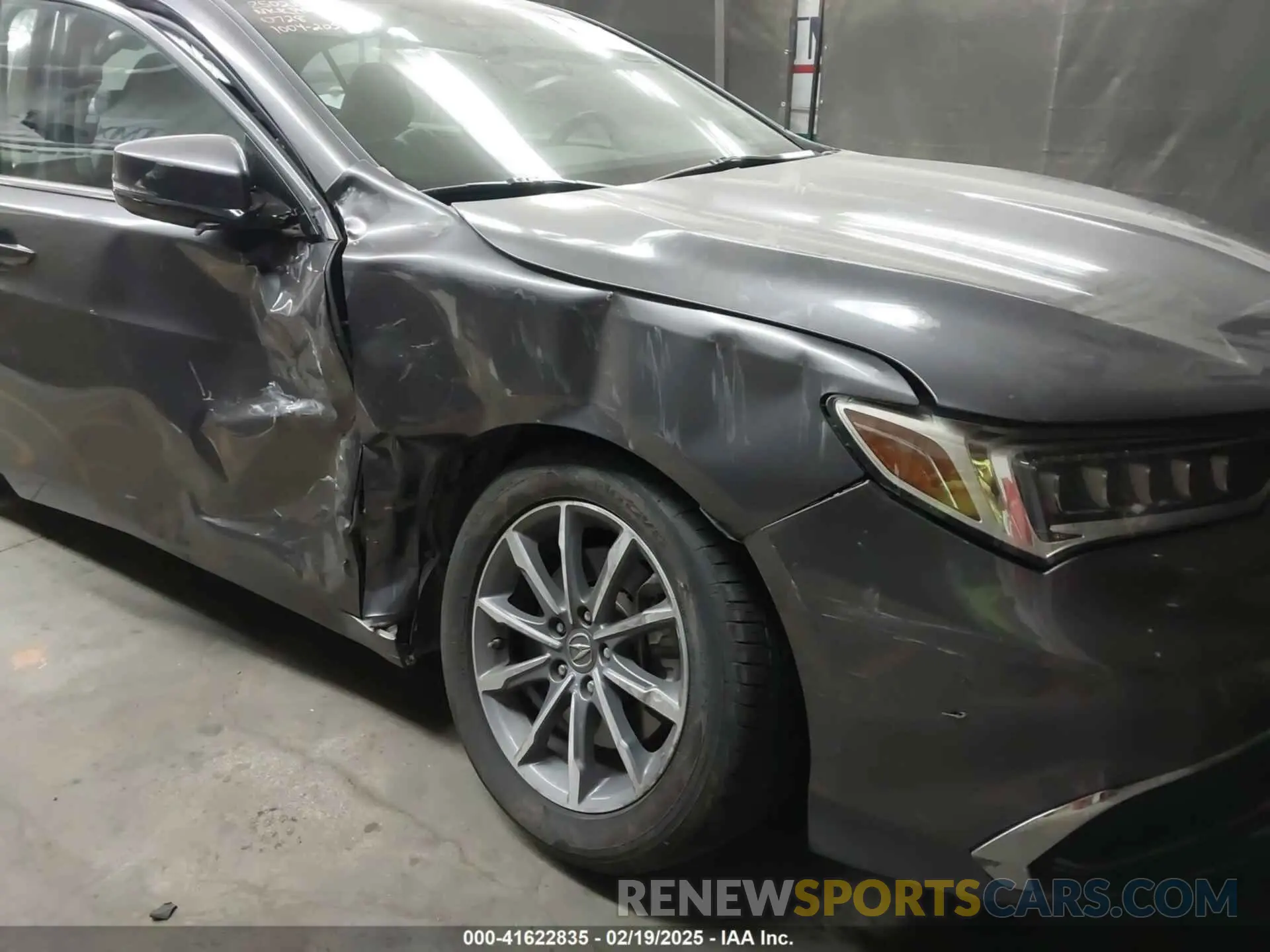 6 Photograph of a damaged car 19UUB1F50KA000728 ACURA TLX 2019