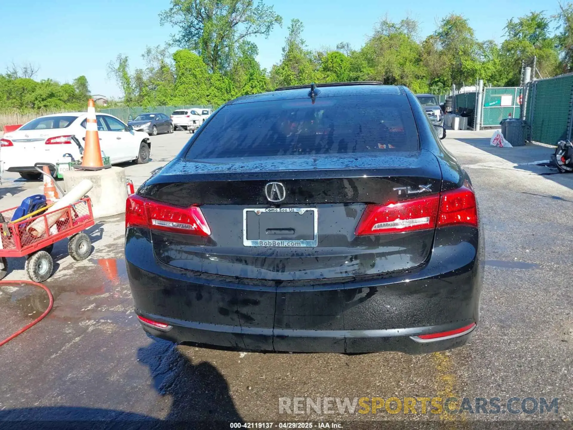 15 Photograph of a damaged car 19UUB1F52KA000293 ACURA TLX 2019