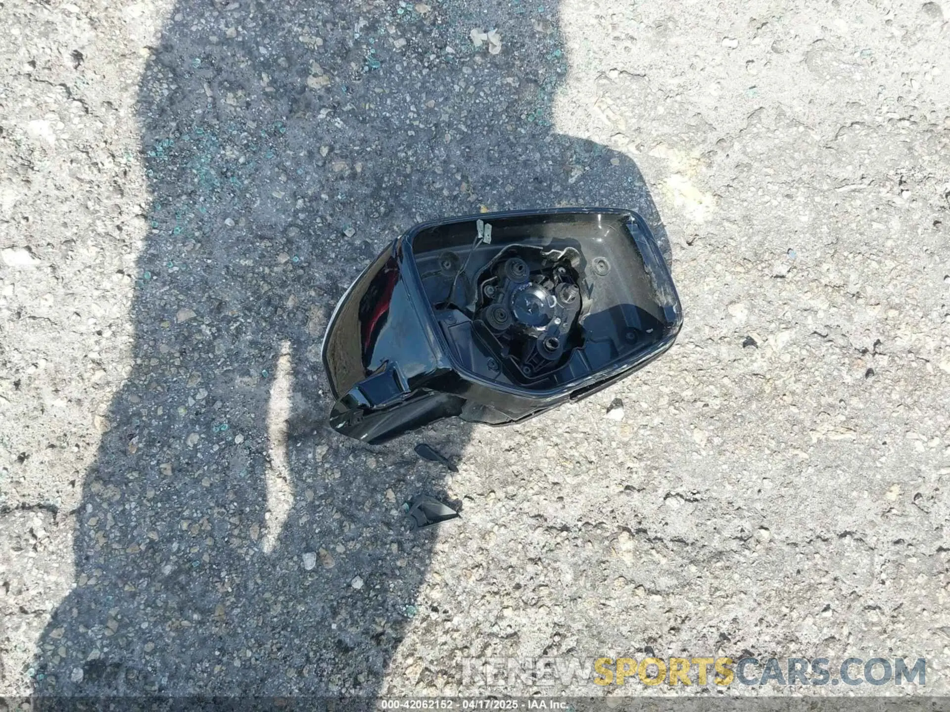 12 Photograph of a damaged car 19UUB1F52KA006384 ACURA TLX 2019