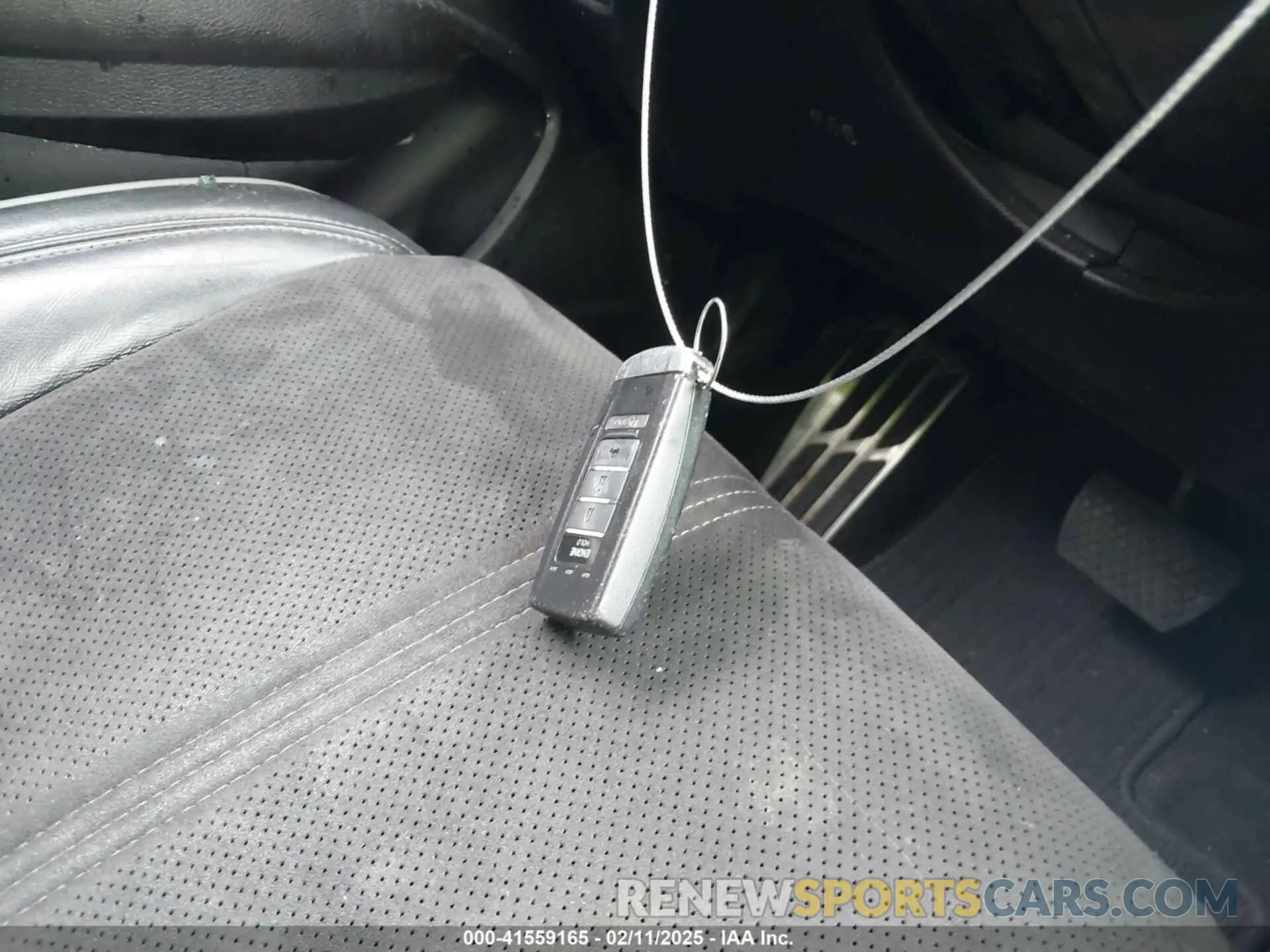 11 Photograph of a damaged car 19UUB1F60KA005081 ACURA TLX 2019