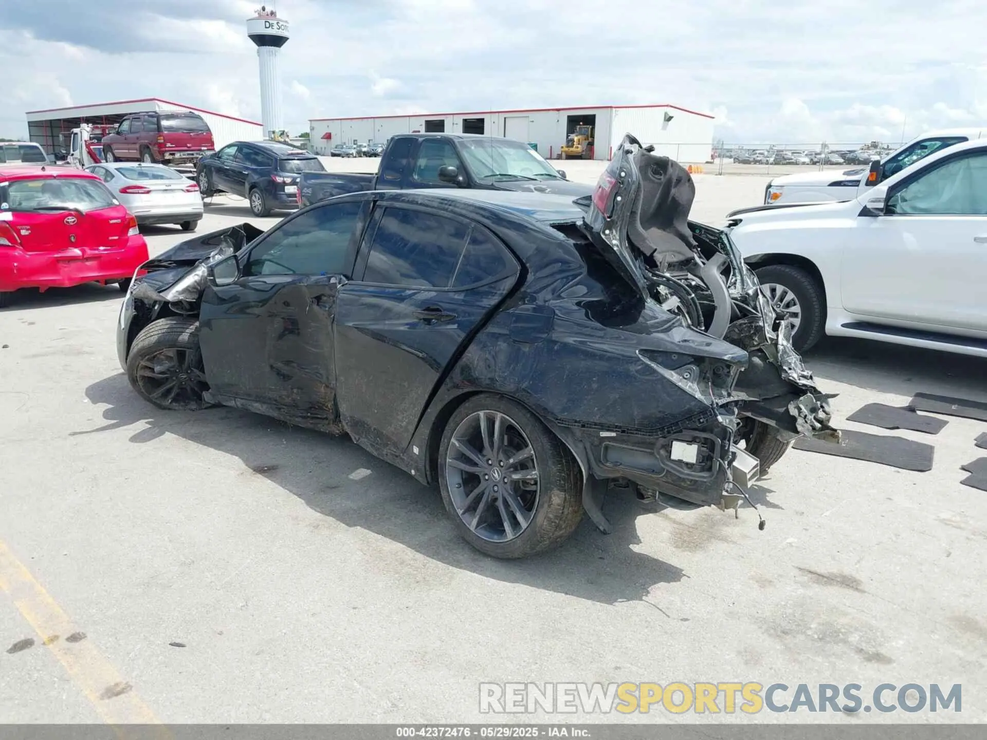 3 Photograph of a damaged car 19UUB1F62KA001601 ACURA TLX 2019