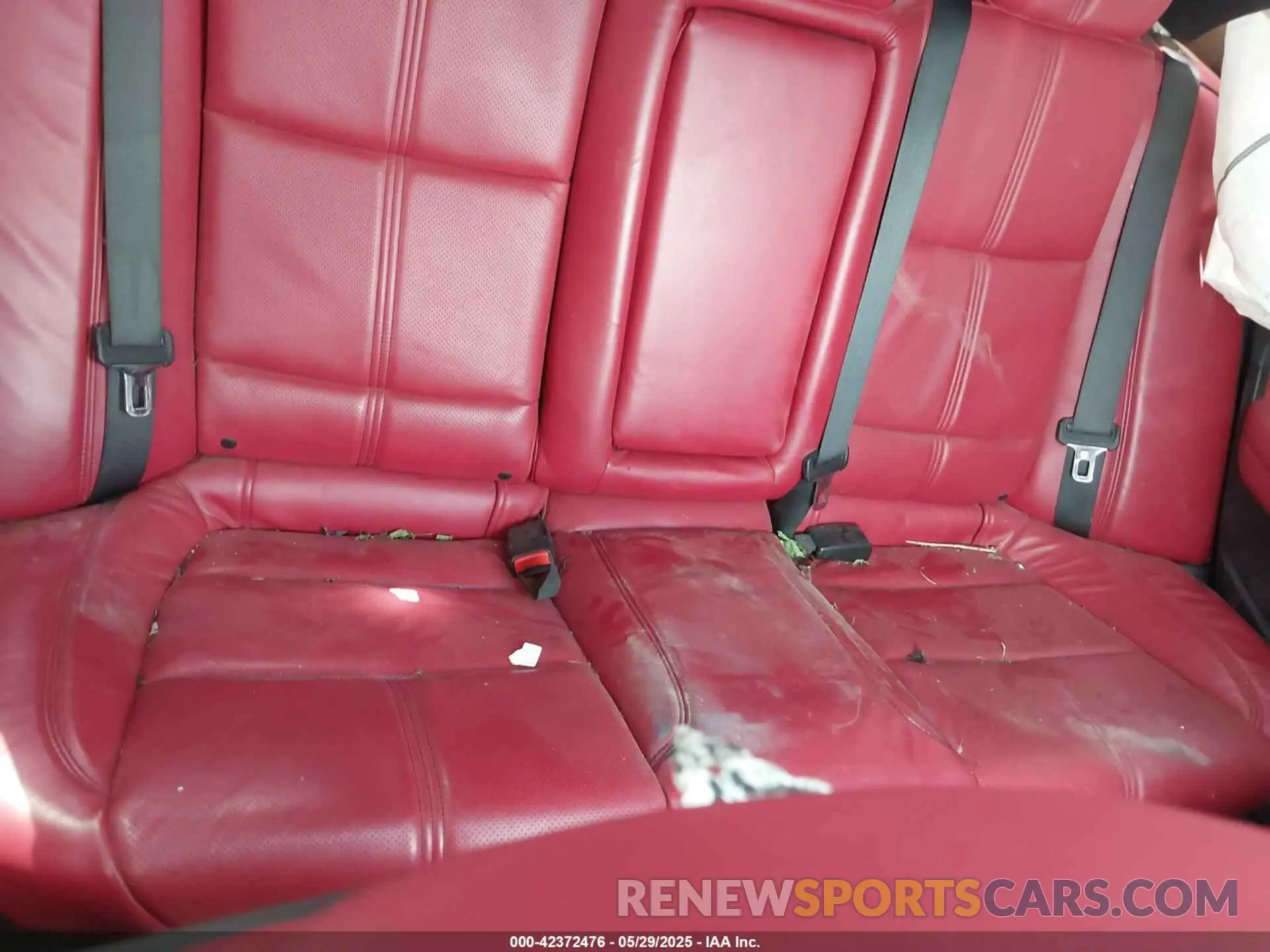 8 Photograph of a damaged car 19UUB1F62KA001601 ACURA TLX 2019