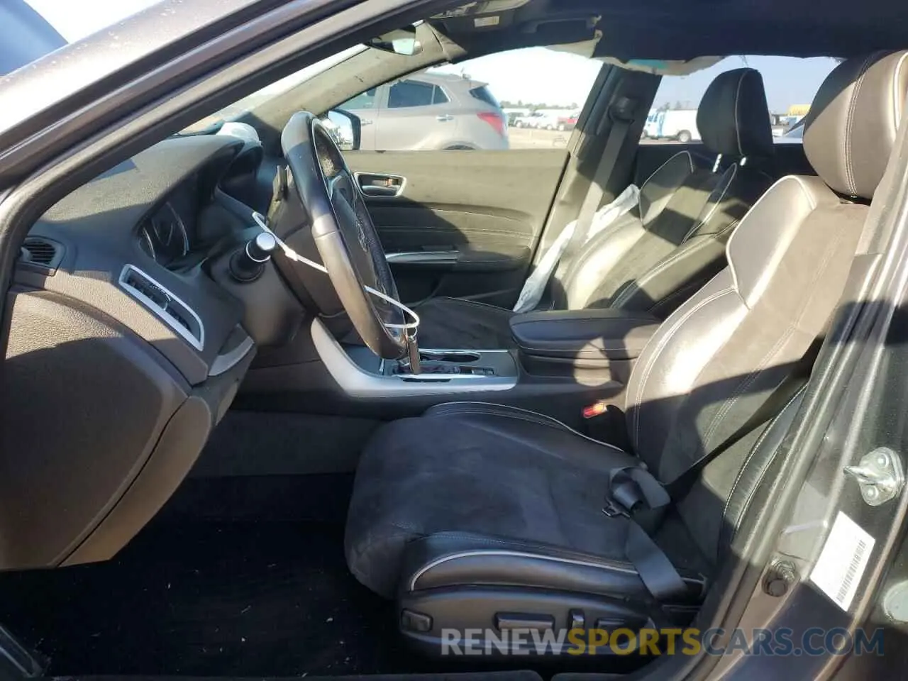 7 Photograph of a damaged car 19UUB1F64KA003687 ACURA TLX 2019