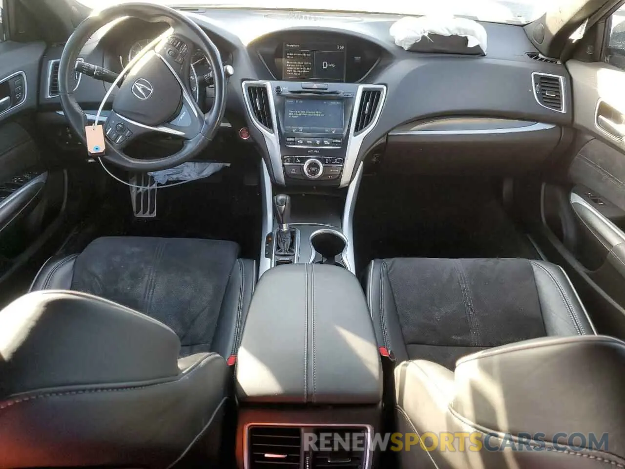 8 Photograph of a damaged car 19UUB1F64KA003687 ACURA TLX 2019