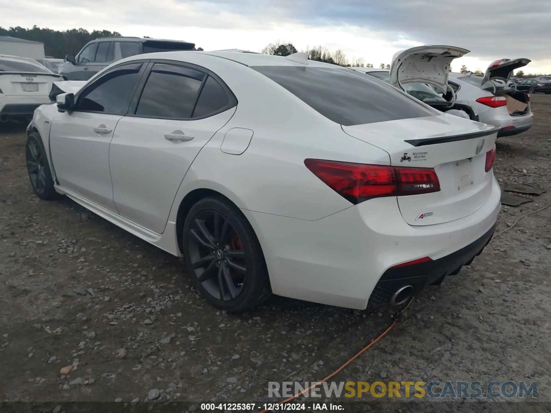 3 Photograph of a damaged car 19UUB1F65KA003195 ACURA TLX 2019