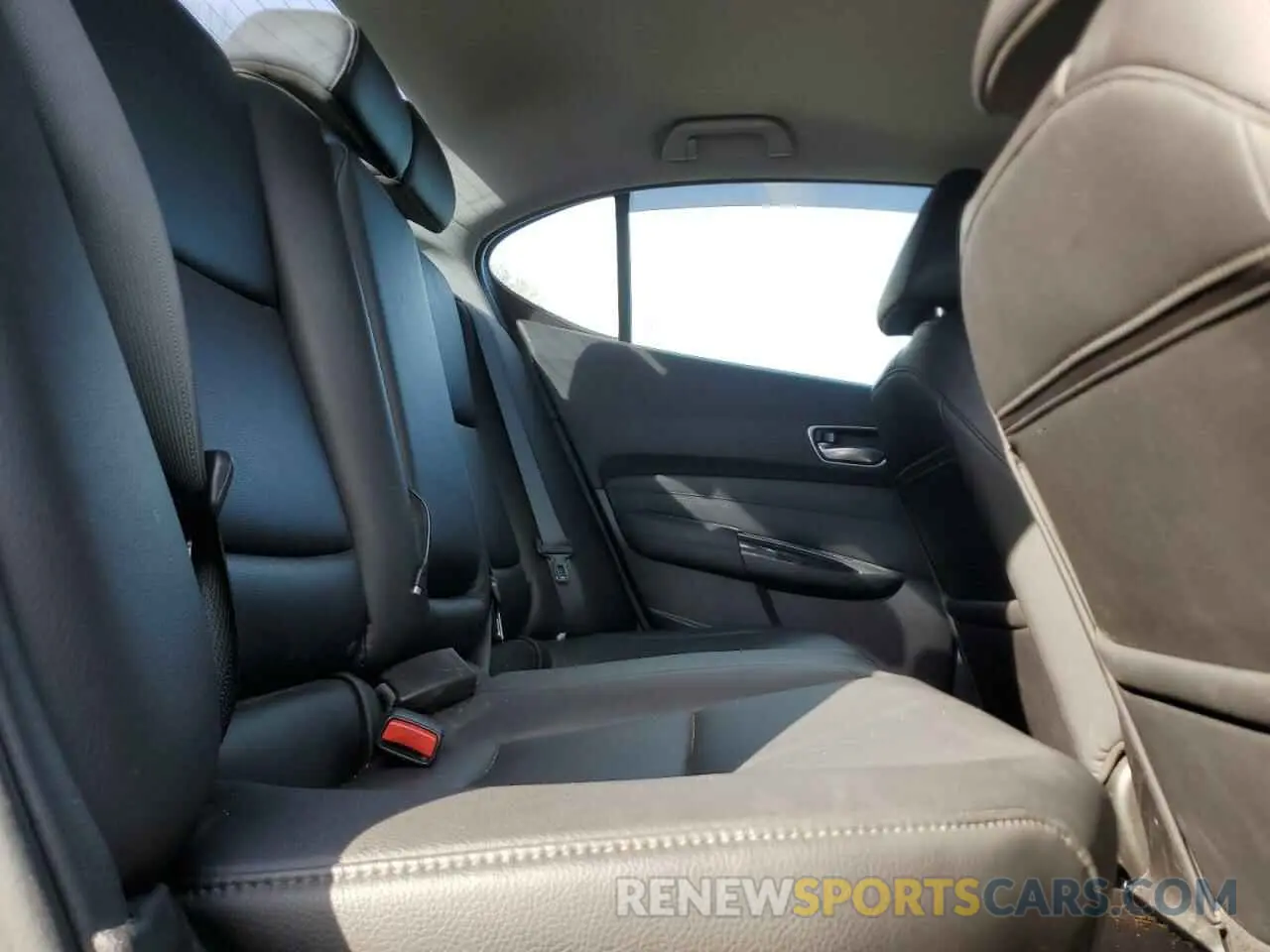 10 Photograph of a damaged car 19UUB2F37KA004747 ACURA TLX 2019