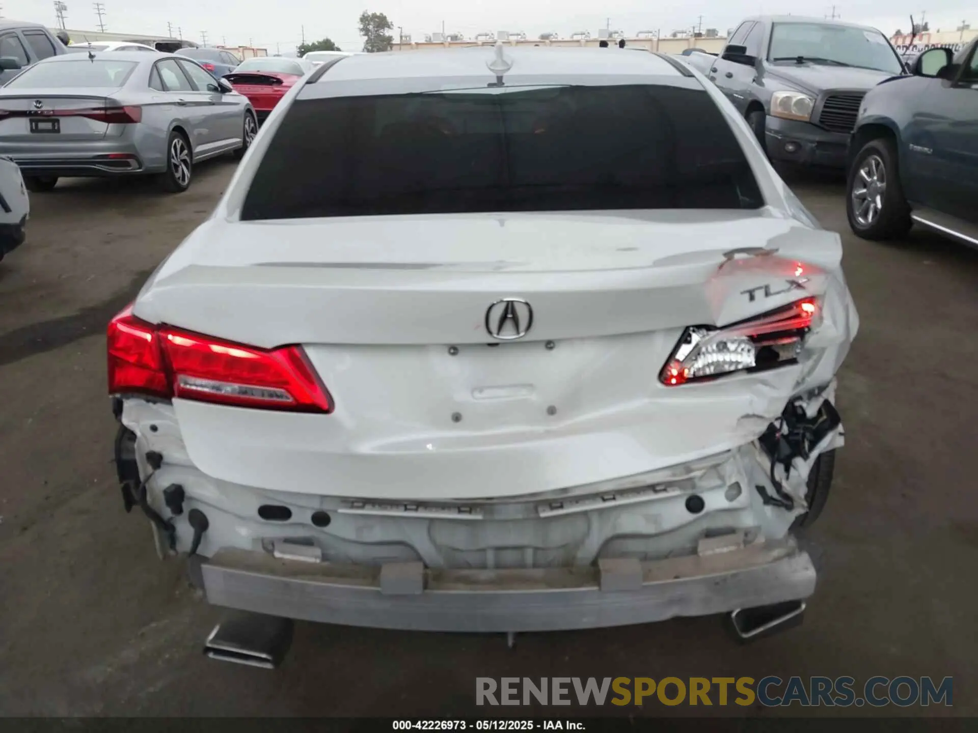 16 Photograph of a damaged car 19UUB2F49KA008906 ACURA TLX 2019
