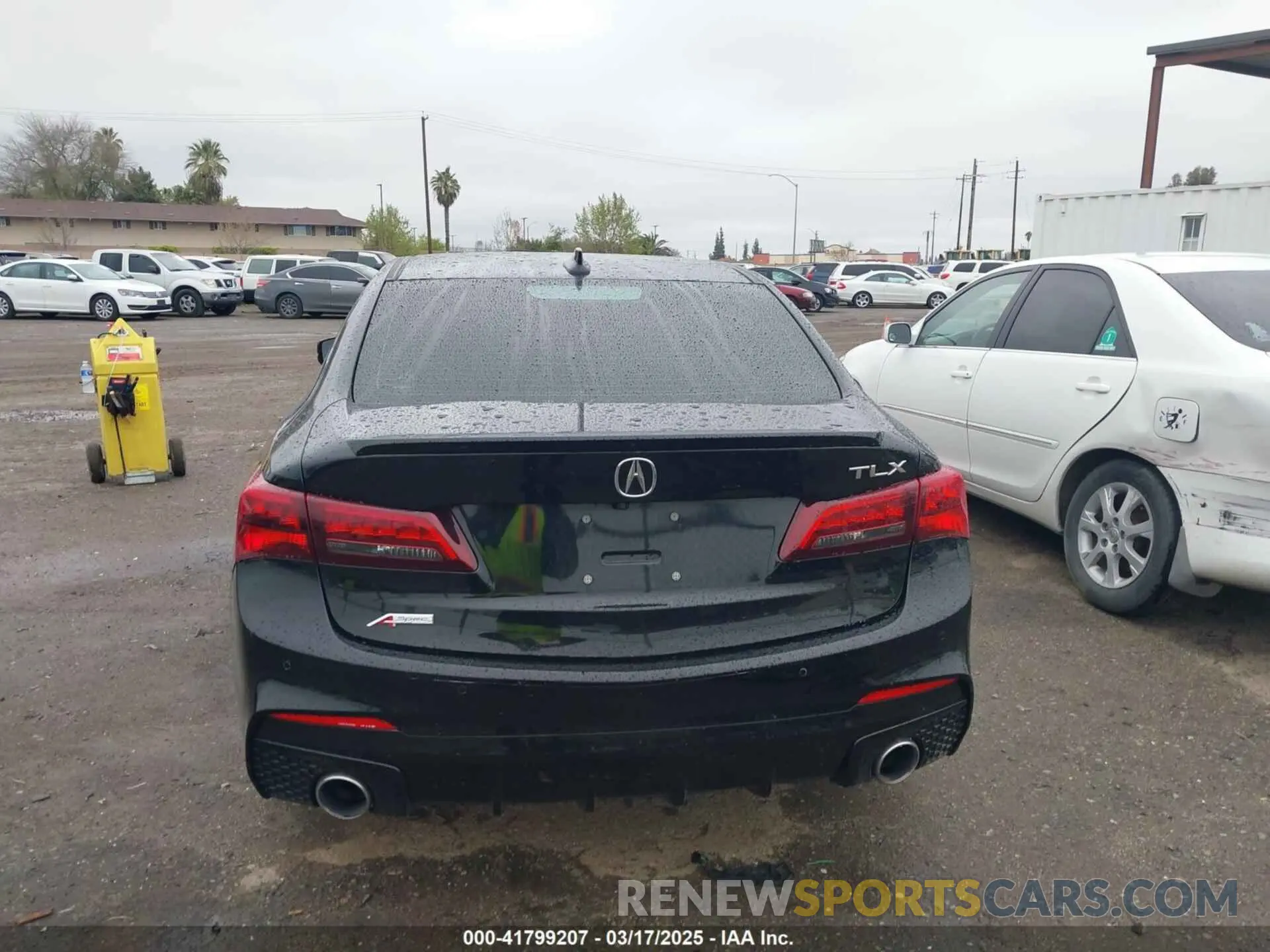 17 Photograph of a damaged car 19UUB2F61KA005581 ACURA TLX 2019