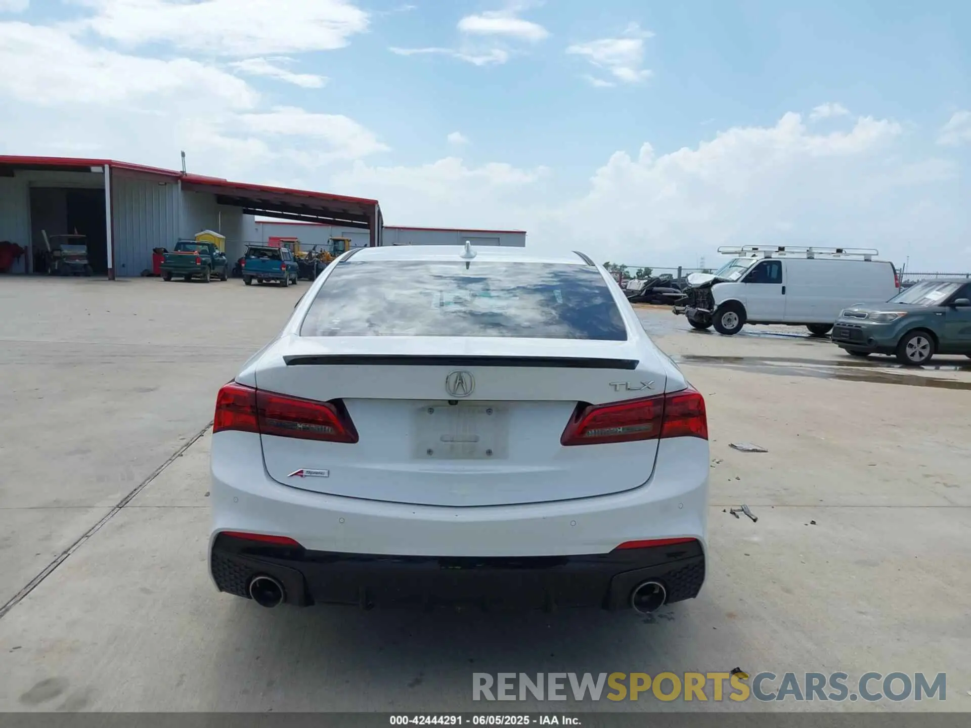 16 Photograph of a damaged car 19UUB2F62KA007114 ACURA TLX 2019