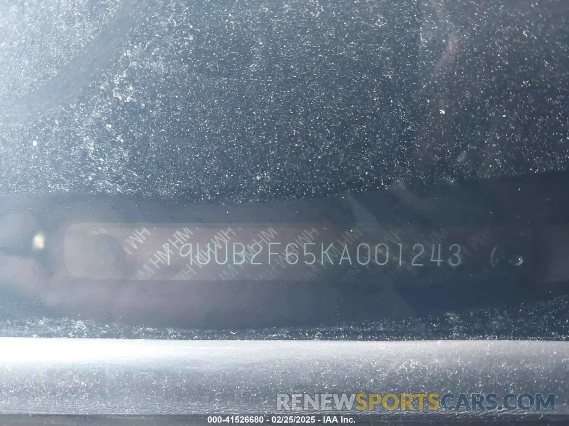 17 Photograph of a damaged car 19UUB2F65KA001243 ACURA TLX 2019