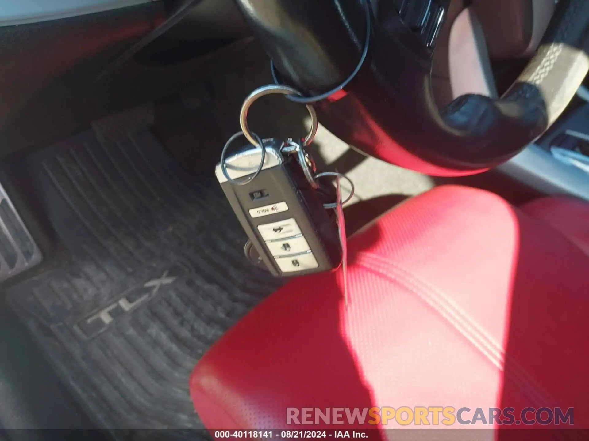 11 Photograph of a damaged car 19UUB2F66KA003762 ACURA TLX 2019