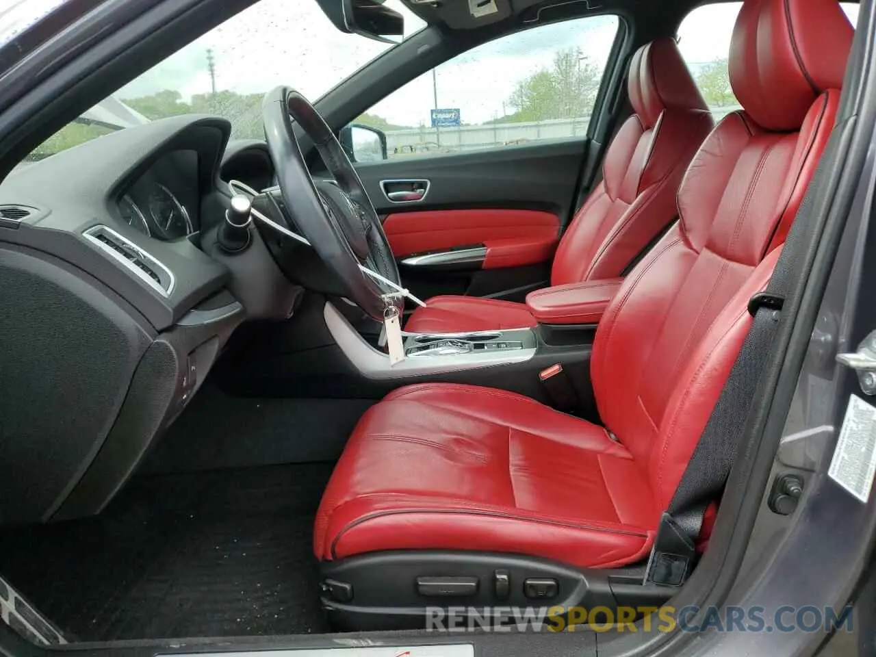 7 Photograph of a damaged car 19UUB2F66KA006855 ACURA TLX 2019