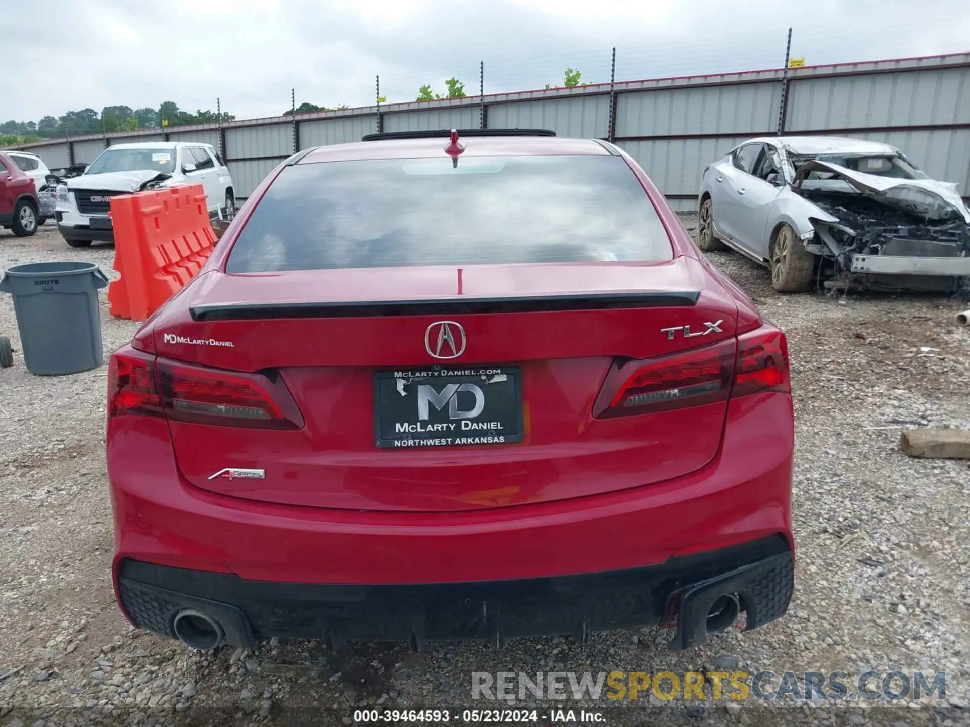 16 Photograph of a damaged car 19UUB2F69KA003271 ACURA TLX 2019
